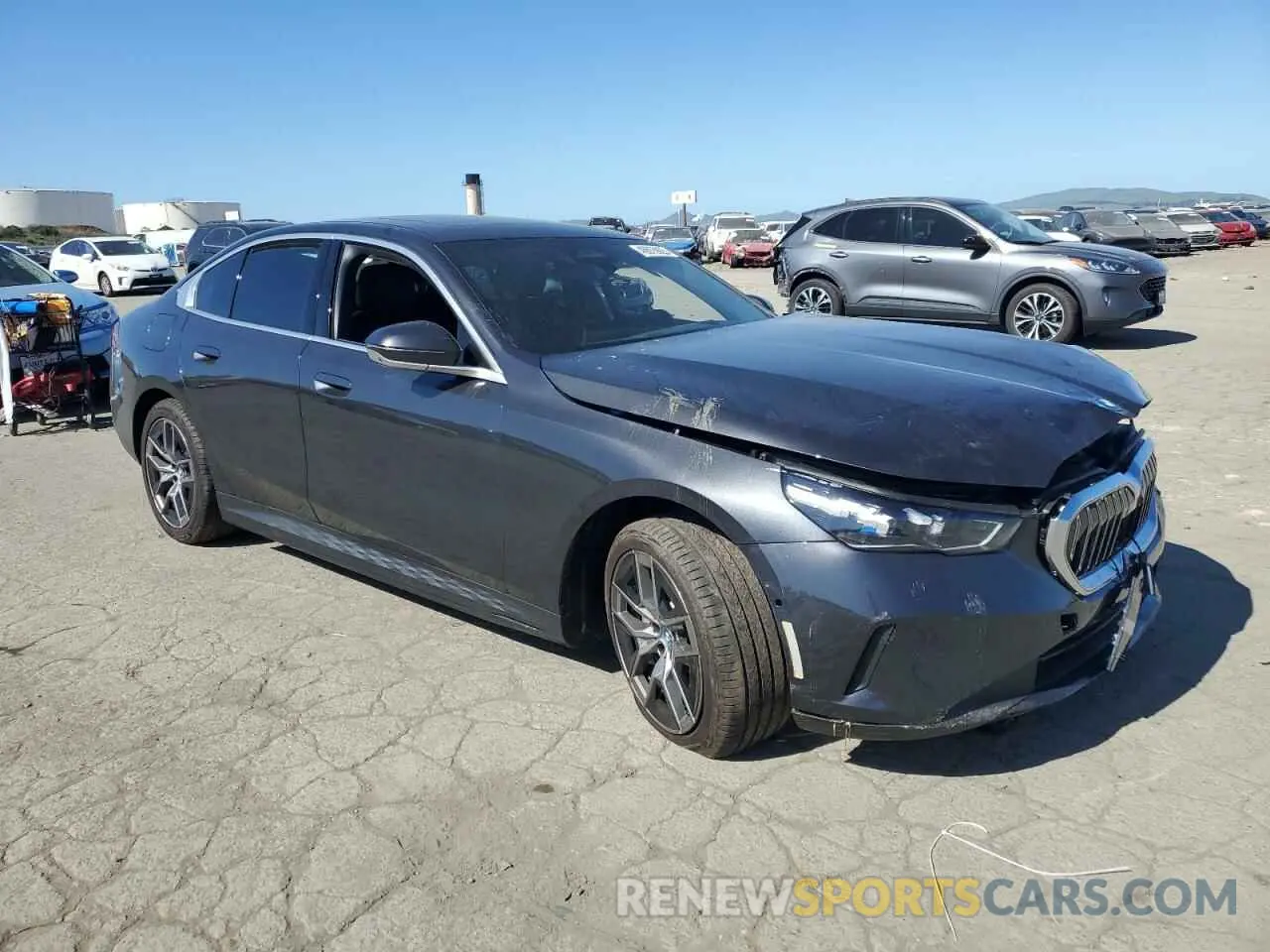 4 fotografías del automóvil dañado WBY33FK03RCR89233 BMW I5 EDRIVE 2024