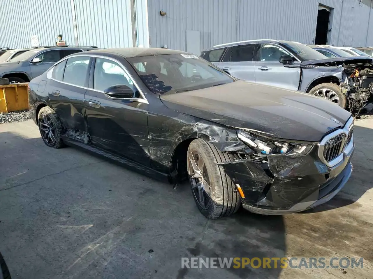 4 fotografías del automóvil dañado WBY33FK06RCR89436 BMW I5 EDRIVE 2024