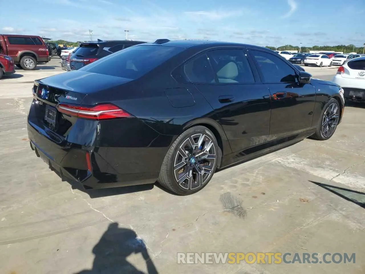 3 fotografías del automóvil dañado WBY43FK00RCP12947 BMW I5 M60 2024