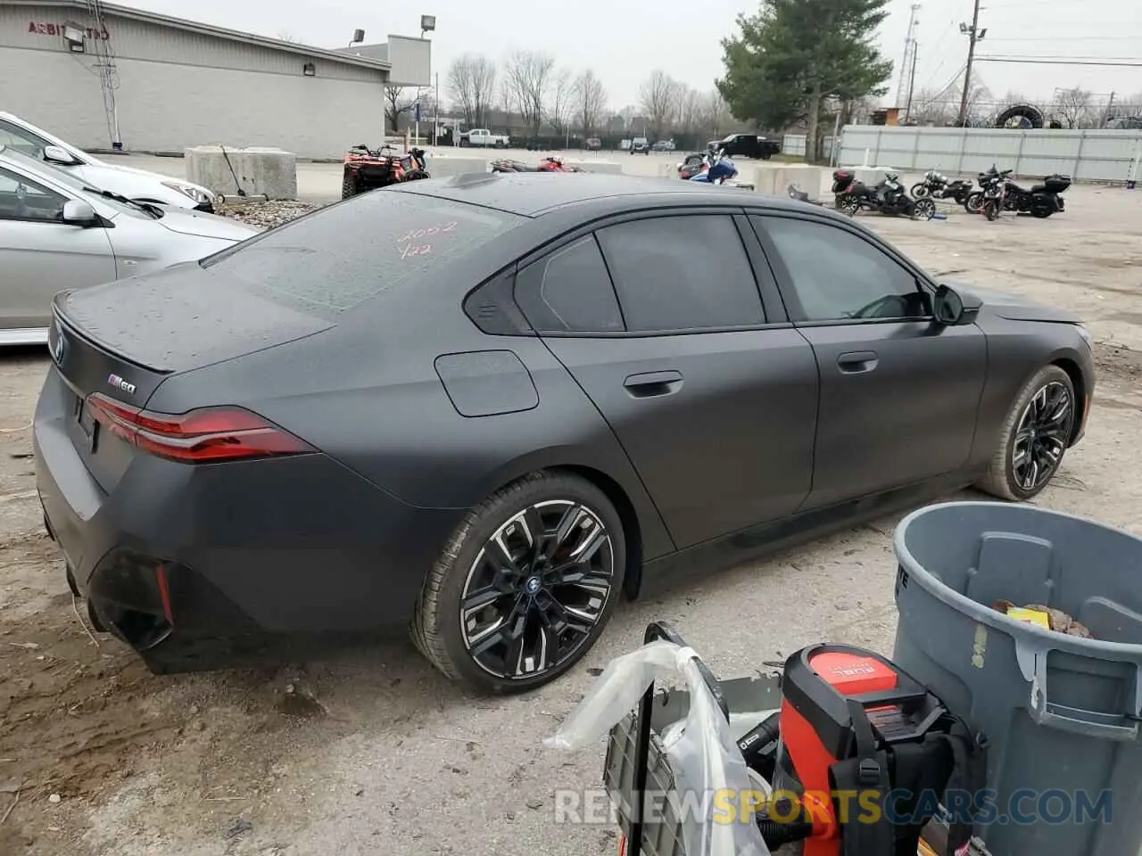 3 fotografías del automóvil dañado WBY43FK05RCR32052 BMW I5 M60 2024