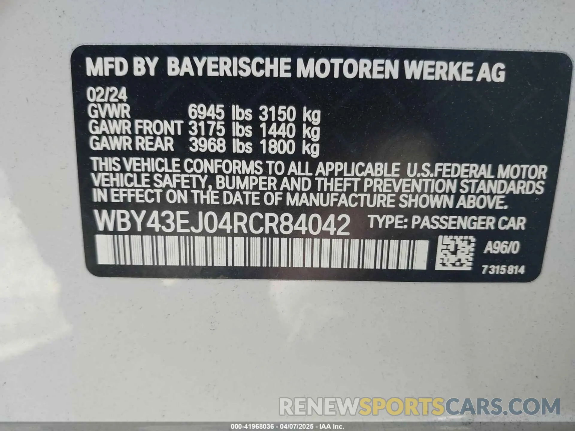 9 fotografías del automóvil dañado WBY43EJ04RCR84042 BMW I7 2024