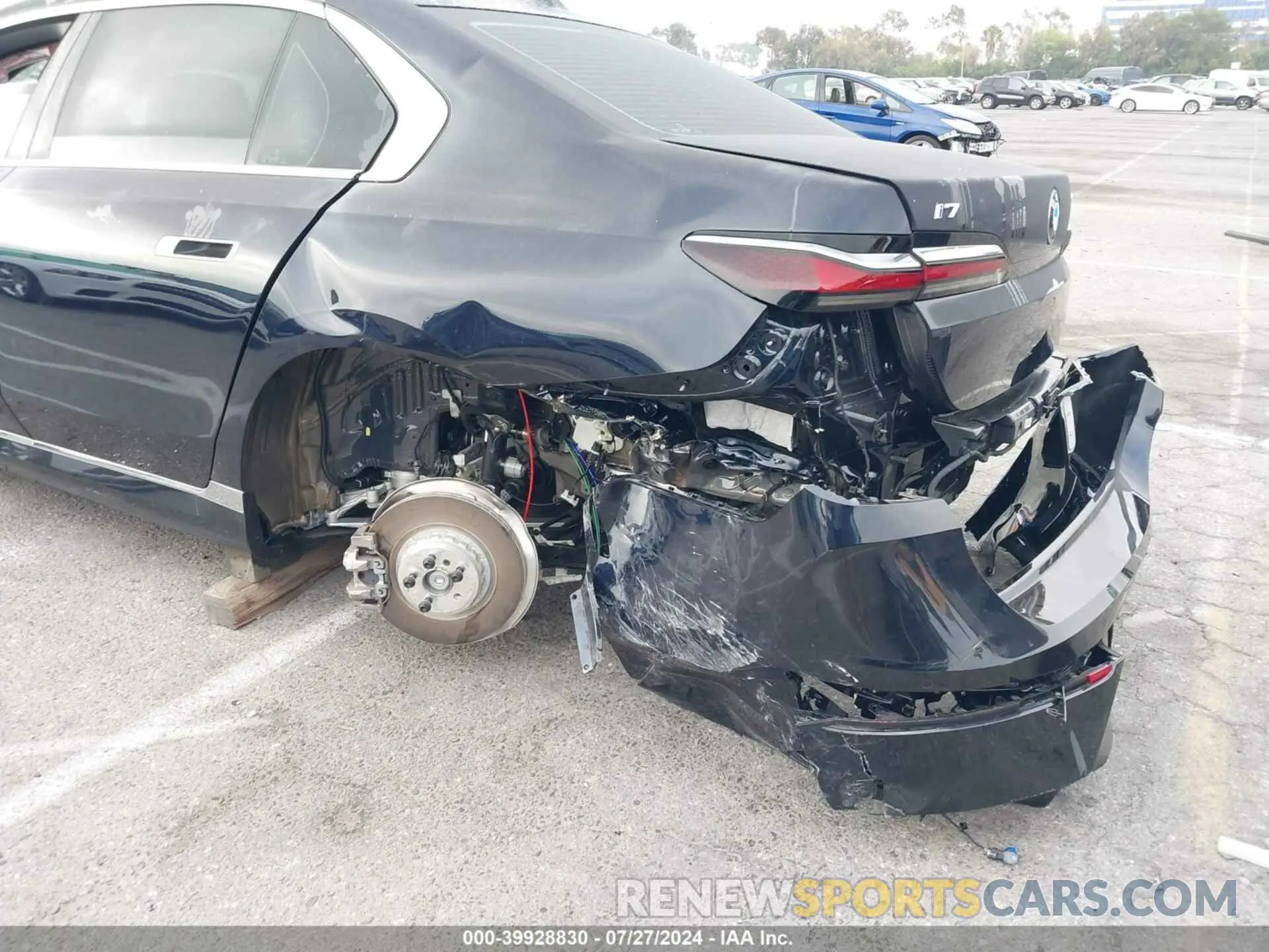 6 fotografías del automóvil dañado WBY43EJ09RCR48122 BMW I7 2024