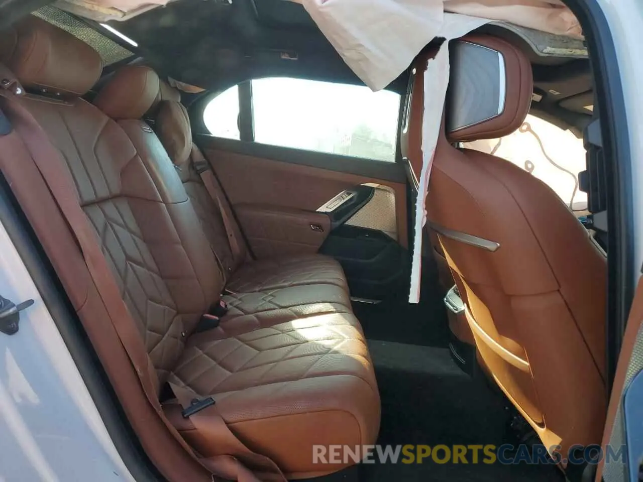 10 fotografías del automóvil dañado WBY53EJ03PCN87830 BMW I7 XDRIVE6 2023