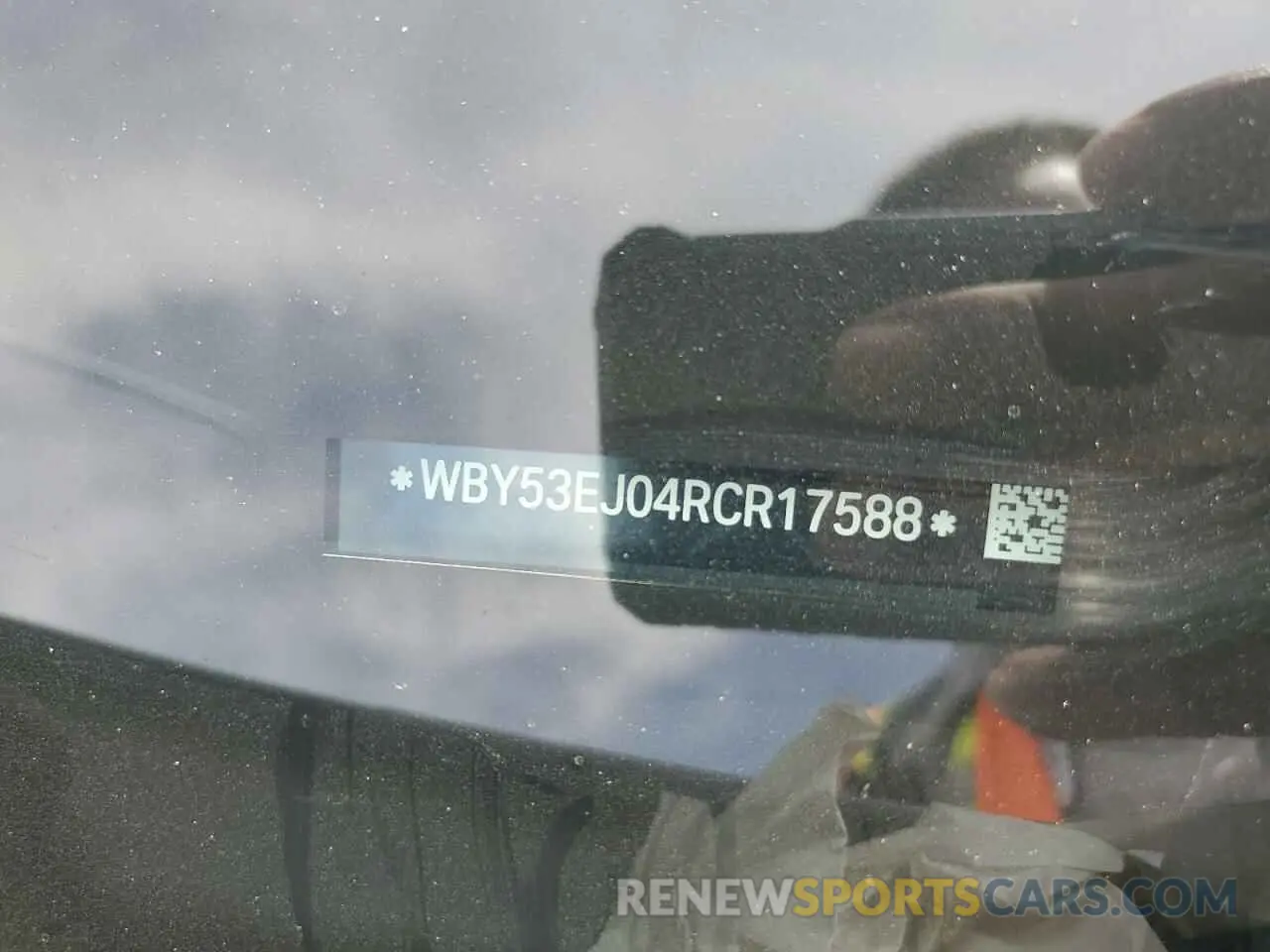 13 fotografías del automóvil dañado WBY53EJ04RCR17588 BMW I7 XDRIVE6 2024