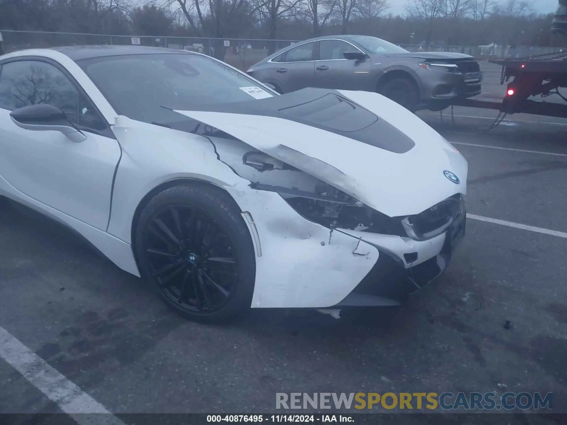 6 fotografías del automóvil dañado WBY2Z4C57KVB81876 BMW I8 2019