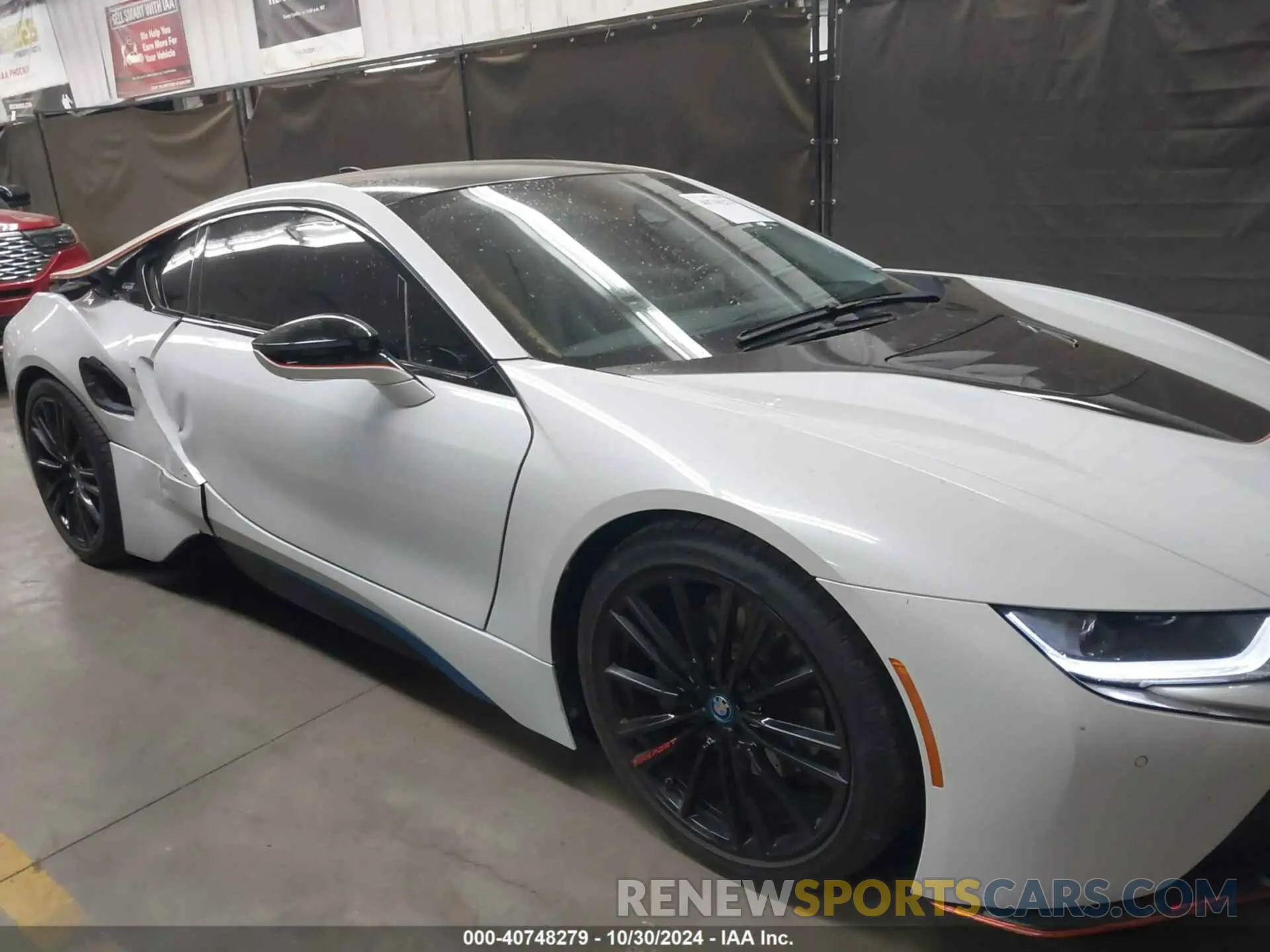 13 fotografías del automóvil dañado WBY2Z4C58K7D65728 BMW I8 2019