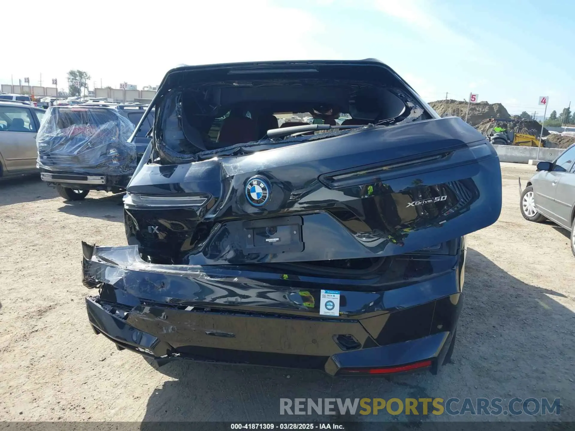 16 fotografías del automóvil dañado WB523CF01PCM78912 BMW IX 2023