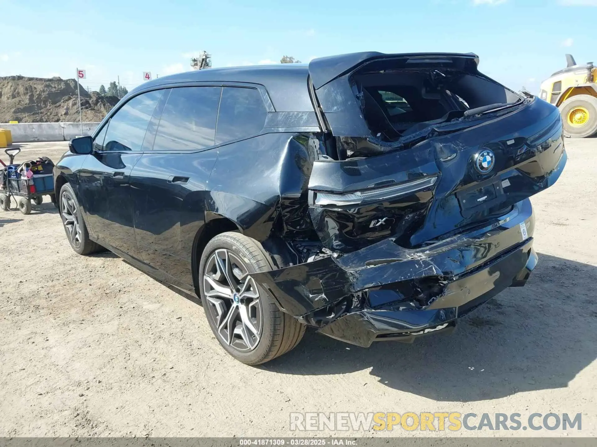 3 fotografías del automóvil dañado WB523CF01PCM78912 BMW IX 2023