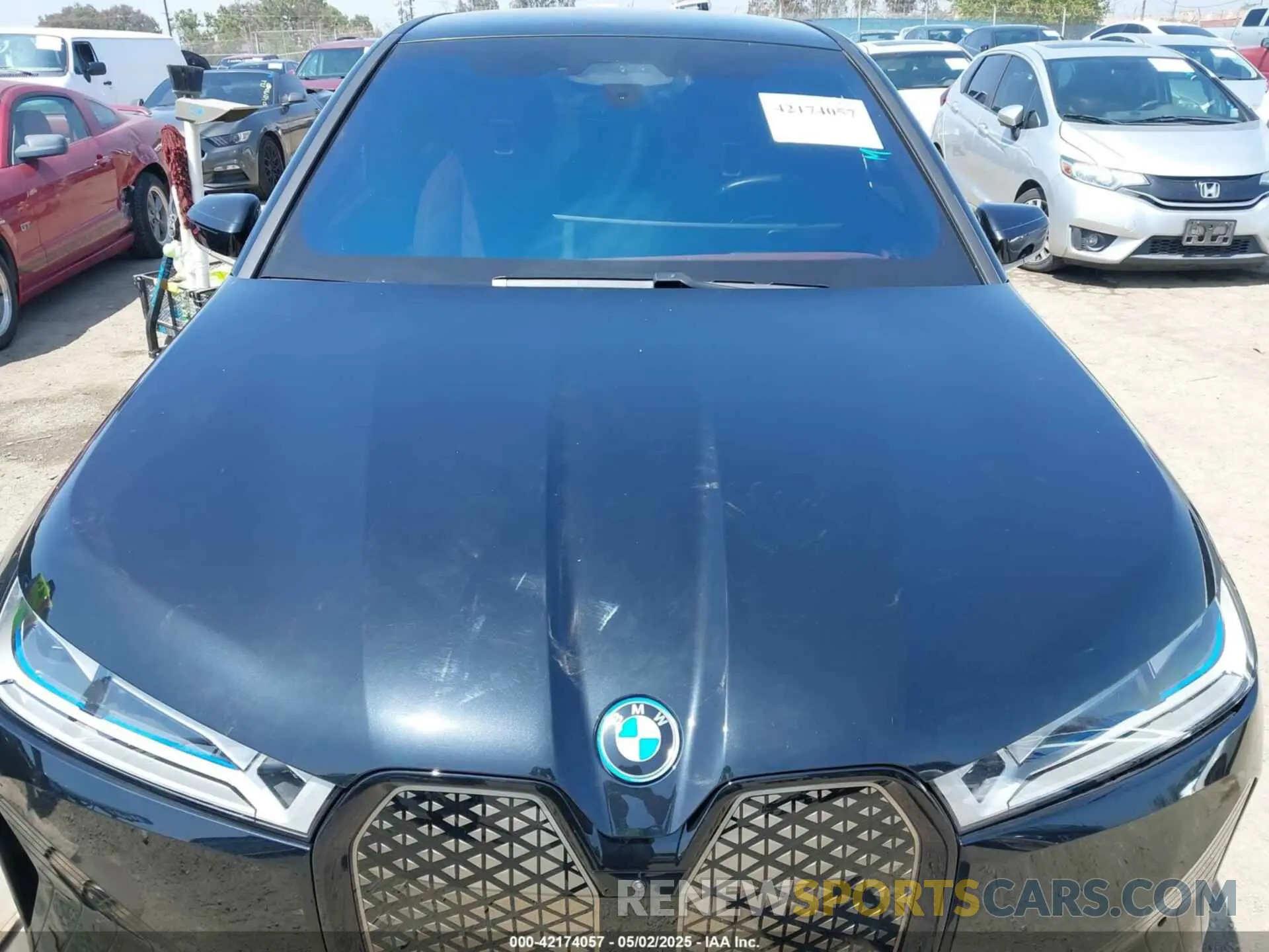 10 fotografías del automóvil dañado WB533CF07PCM29900 BMW IX 2023