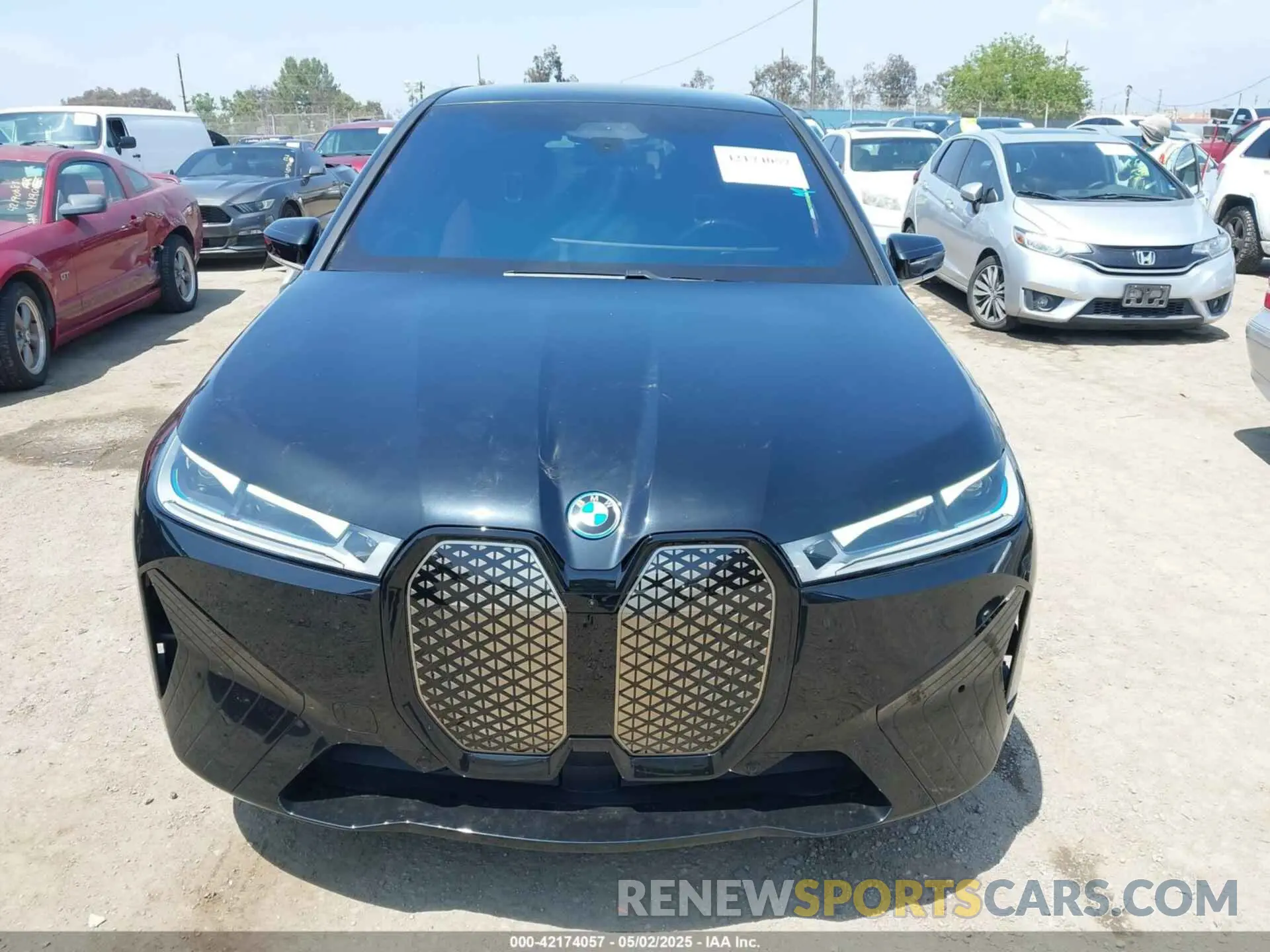 12 fotografías del automóvil dañado WB533CF07PCM29900 BMW IX 2023