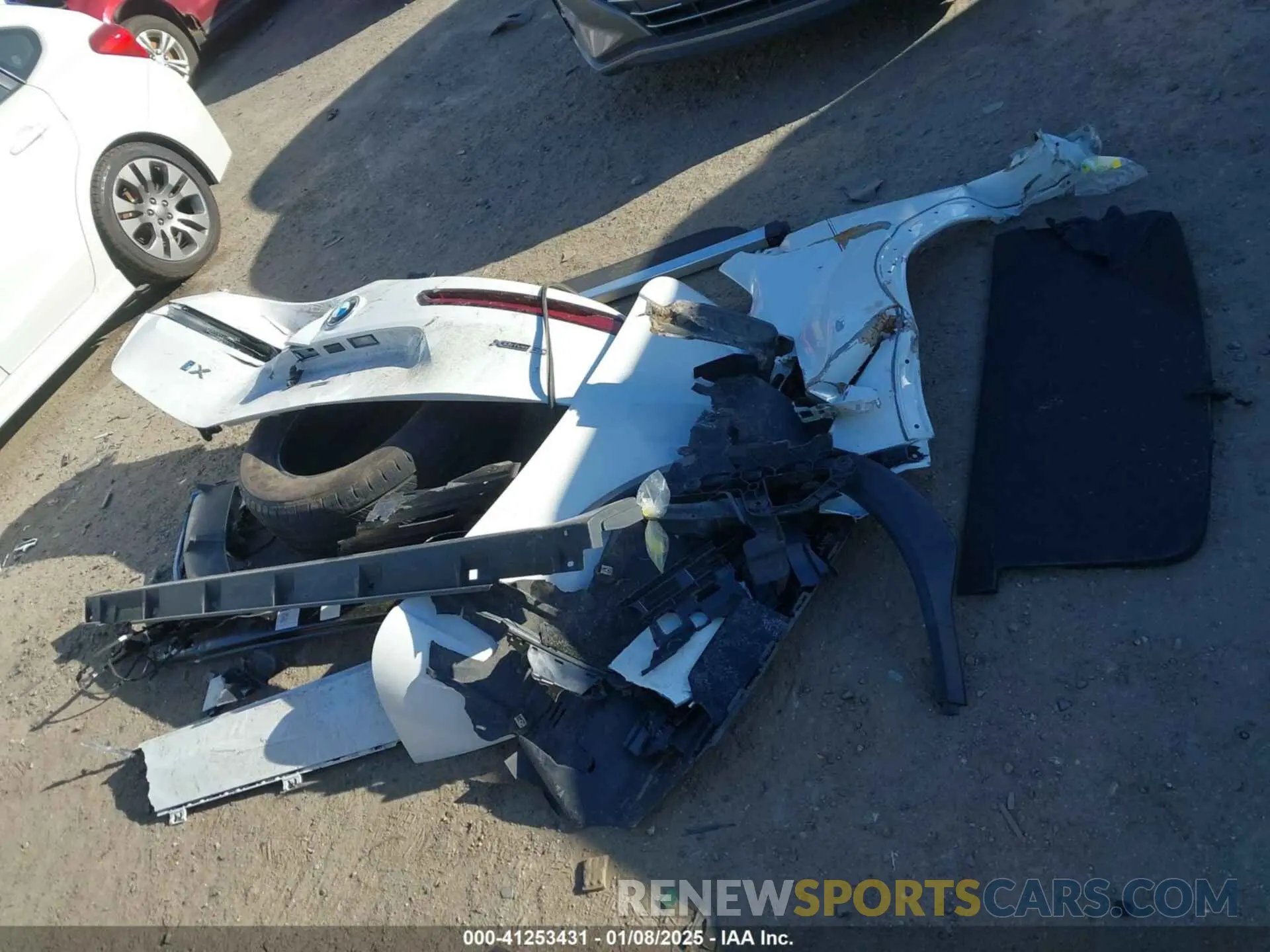 12 fotografías del automóvil dañado WB523CF04RCN65237 BMW IX 2024