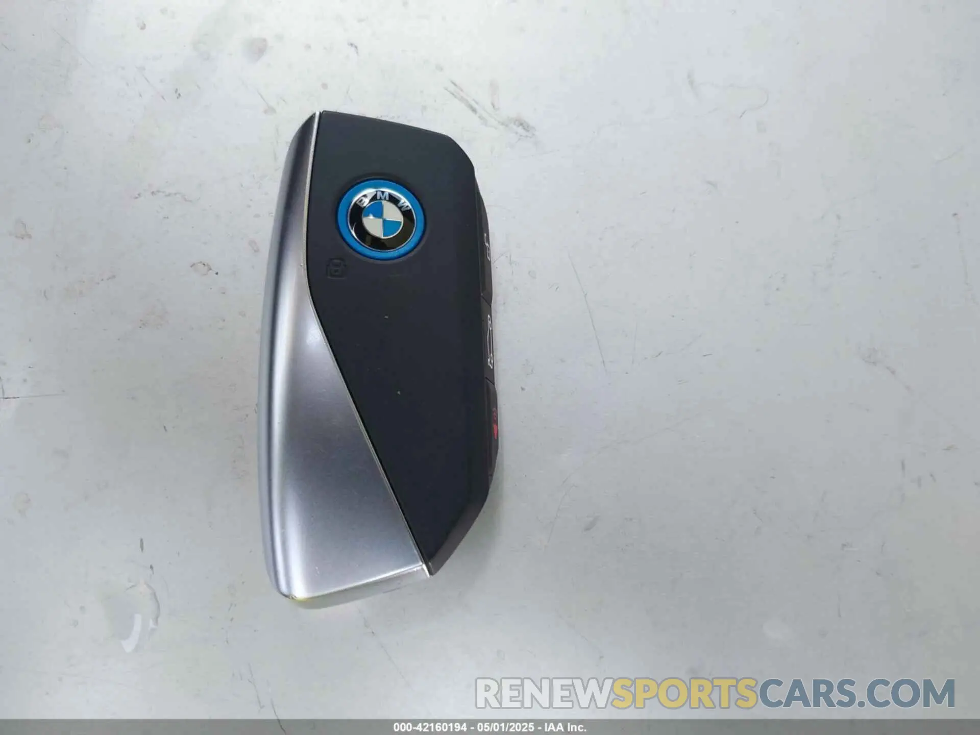 11 fotografías del automóvil dañado WB523CF07RCN60873 BMW IX 2024