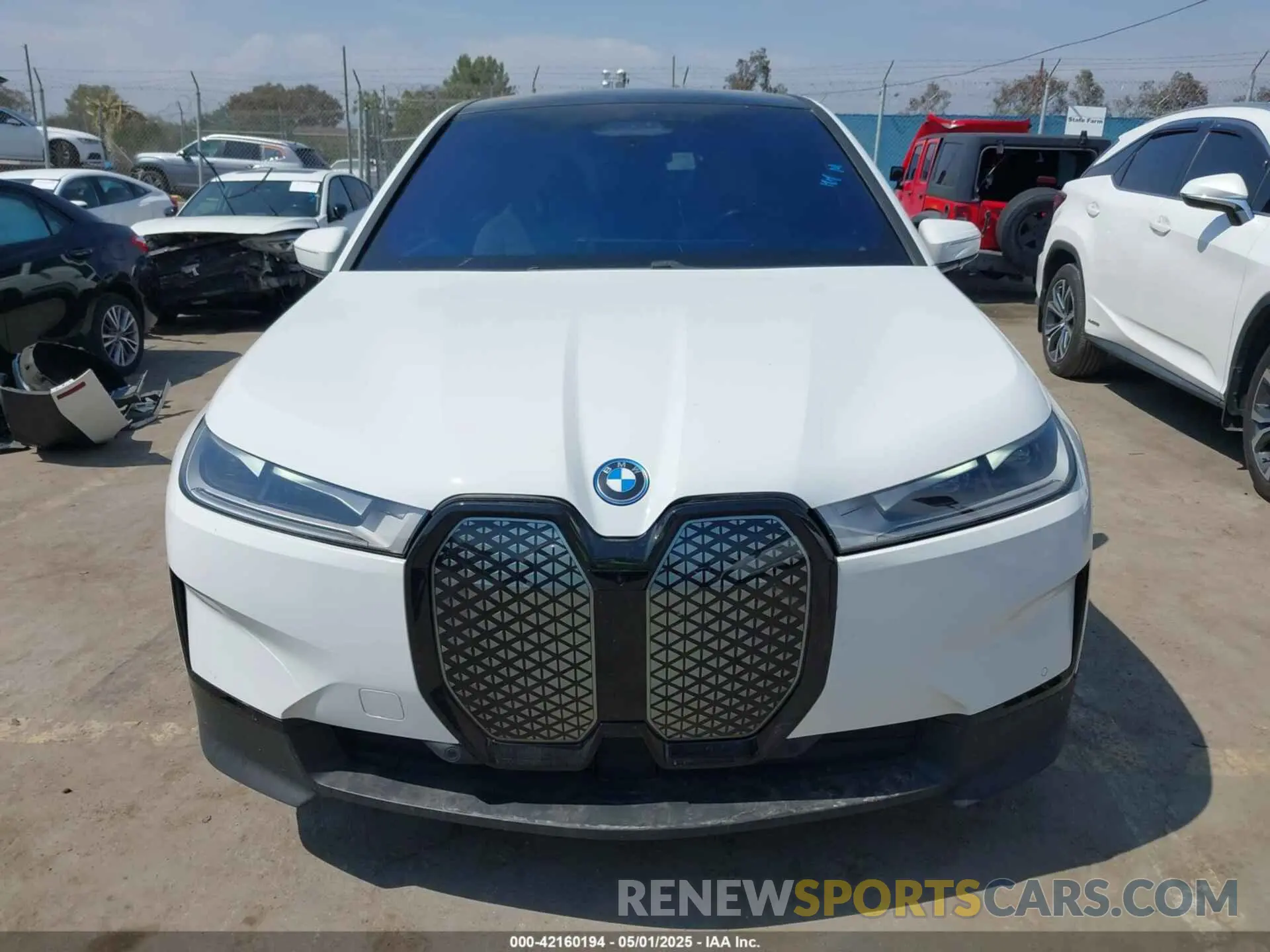 13 fotografías del automóvil dañado WB523CF07RCN60873 BMW IX 2024