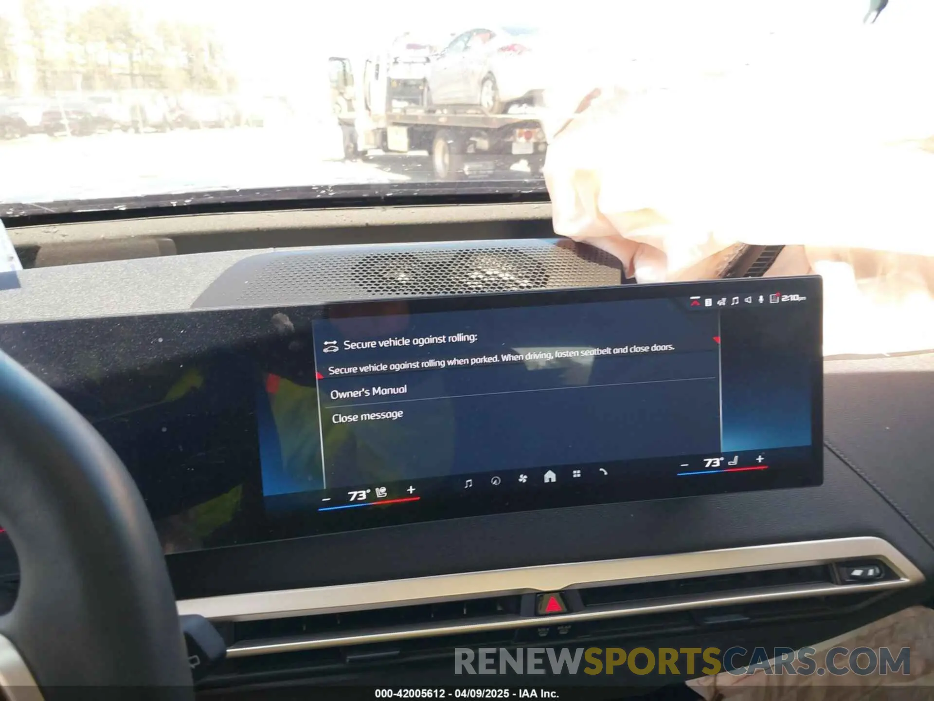 18 fotografías del automóvil dañado WB533CF06RCN40621 BMW IX 2024