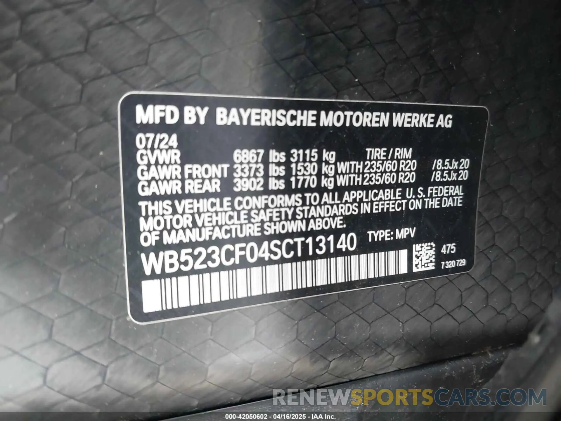 9 fotografías del automóvil dañado WB523CF04SCT13140 BMW IX 2025