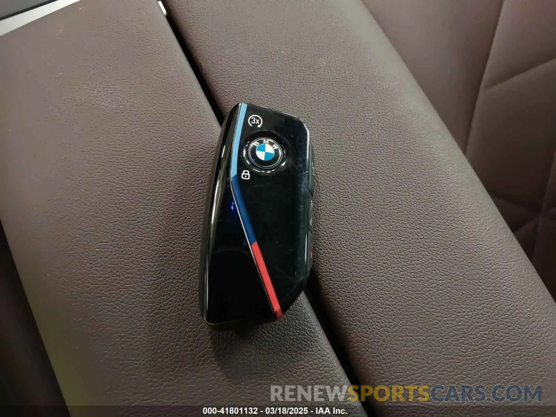 11 fotografías del automóvil dañado WB533CF02SCS73399 BMW IX 2025