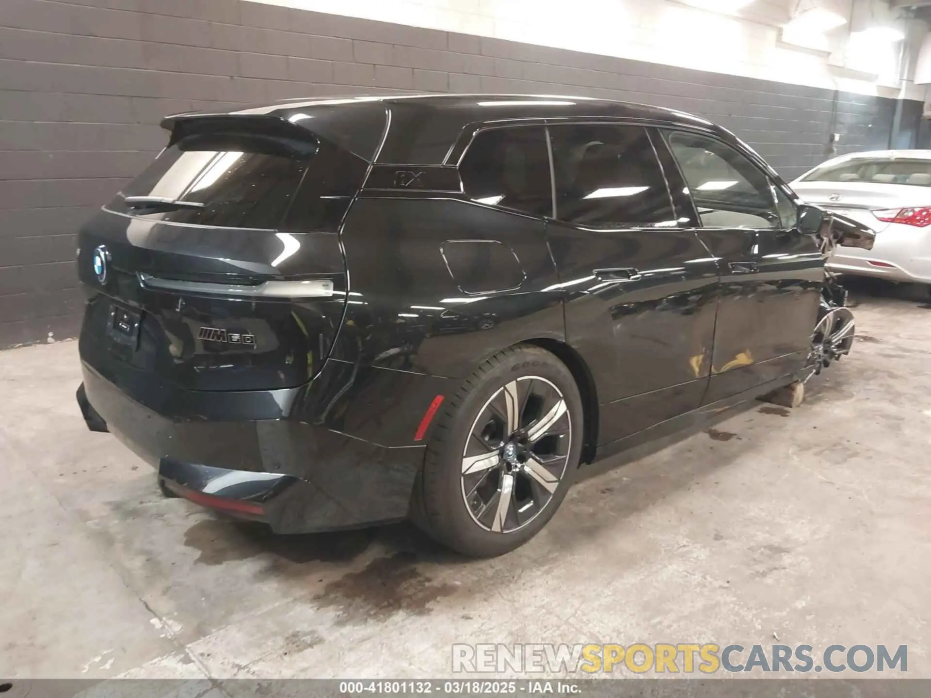 4 fotografías del automóvil dañado WB533CF02SCS73399 BMW IX 2025