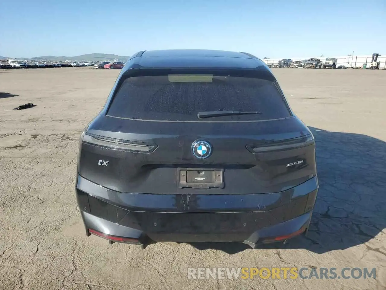 6 fotografías del automóvil dañado WB523CF00NCK62949 BMW IX XDRIVE5 2022