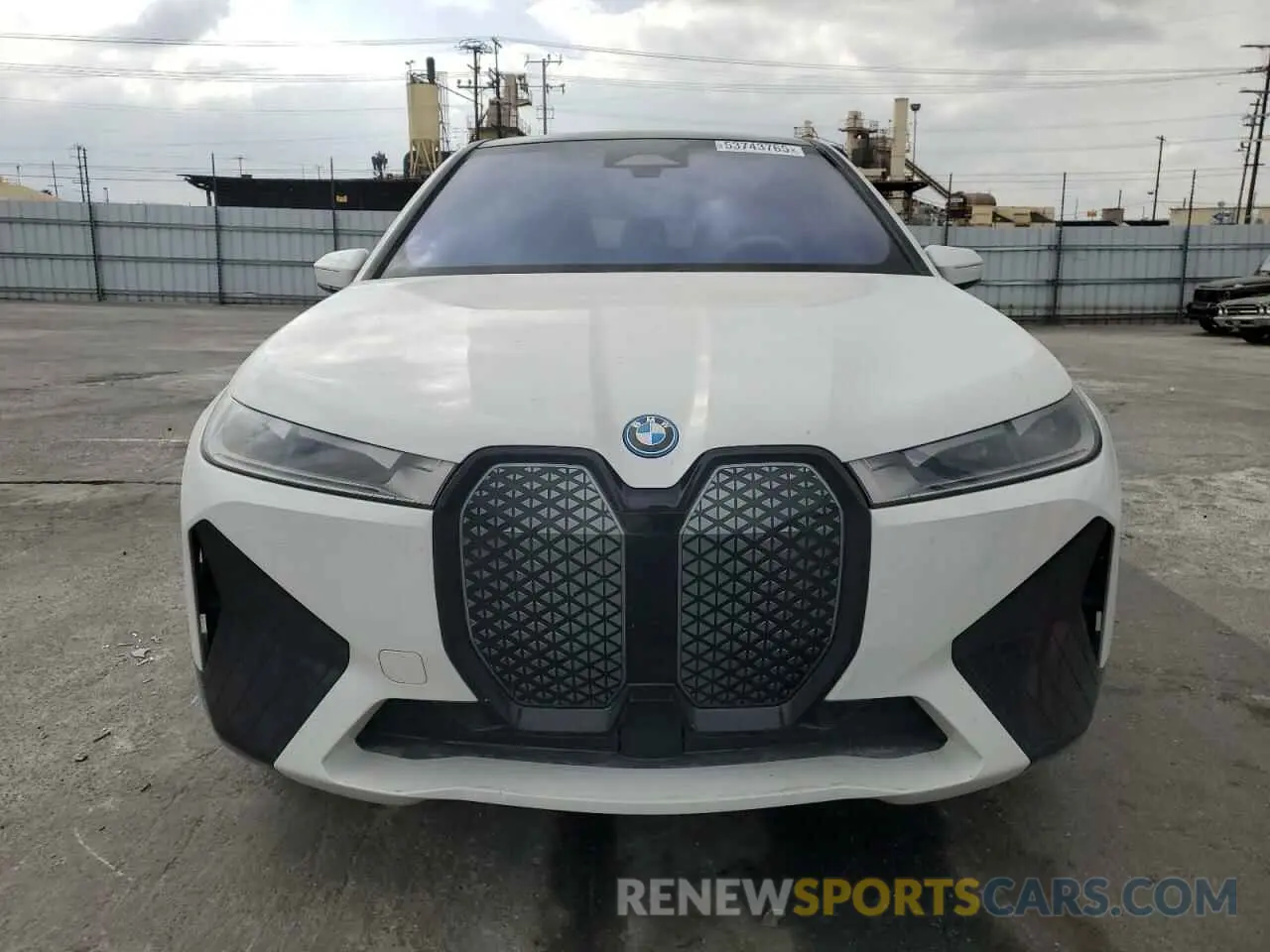 5 fotografías del automóvil dañado WB523CF01NCK44105 BMW IX XDRIVE5 2022