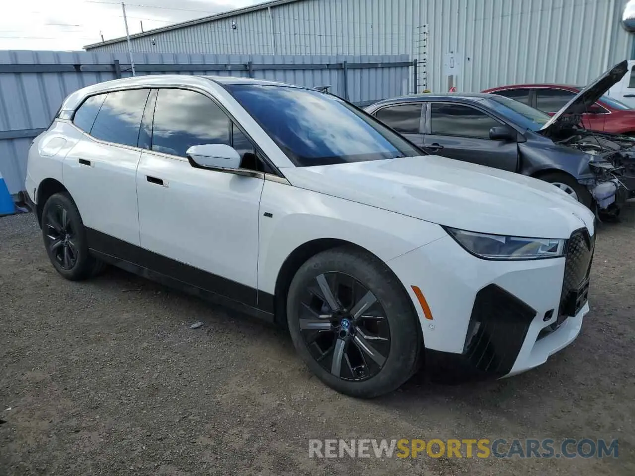 4 fotografías del automóvil dañado WB523CF06NCK53527 BMW IX XDRIVE5 2022