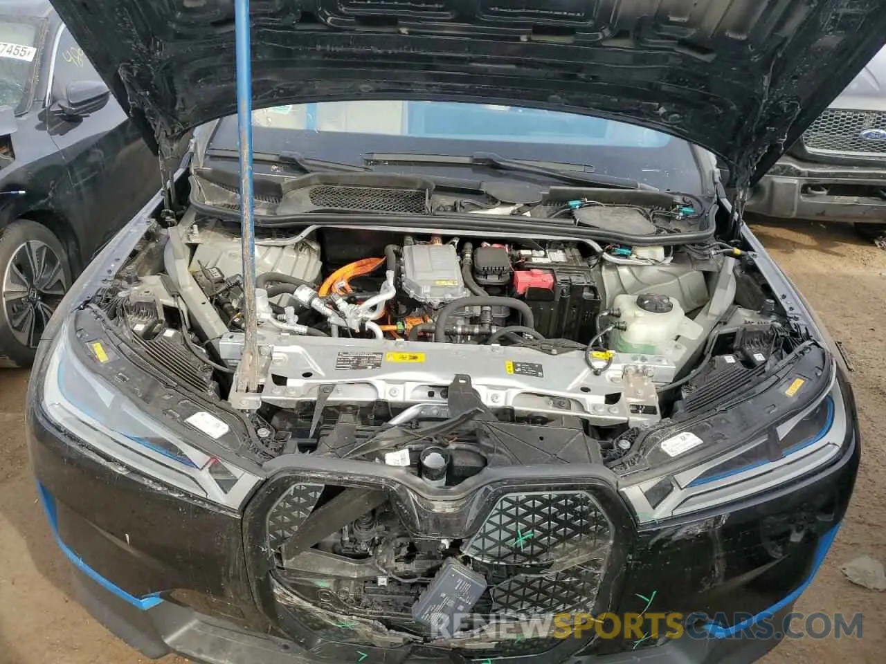 11 fotografías del automóvil dañado WB523CF08NCK62892 BMW IX XDRIVE5 2022
