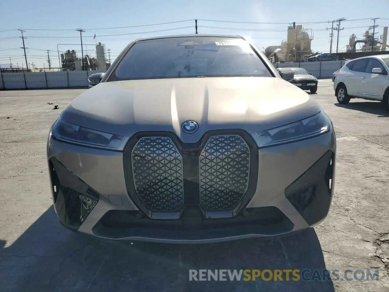 5 fotografías del automóvil dañado WB523CF07PCM41184 BMW IX XDRIVE5 2023