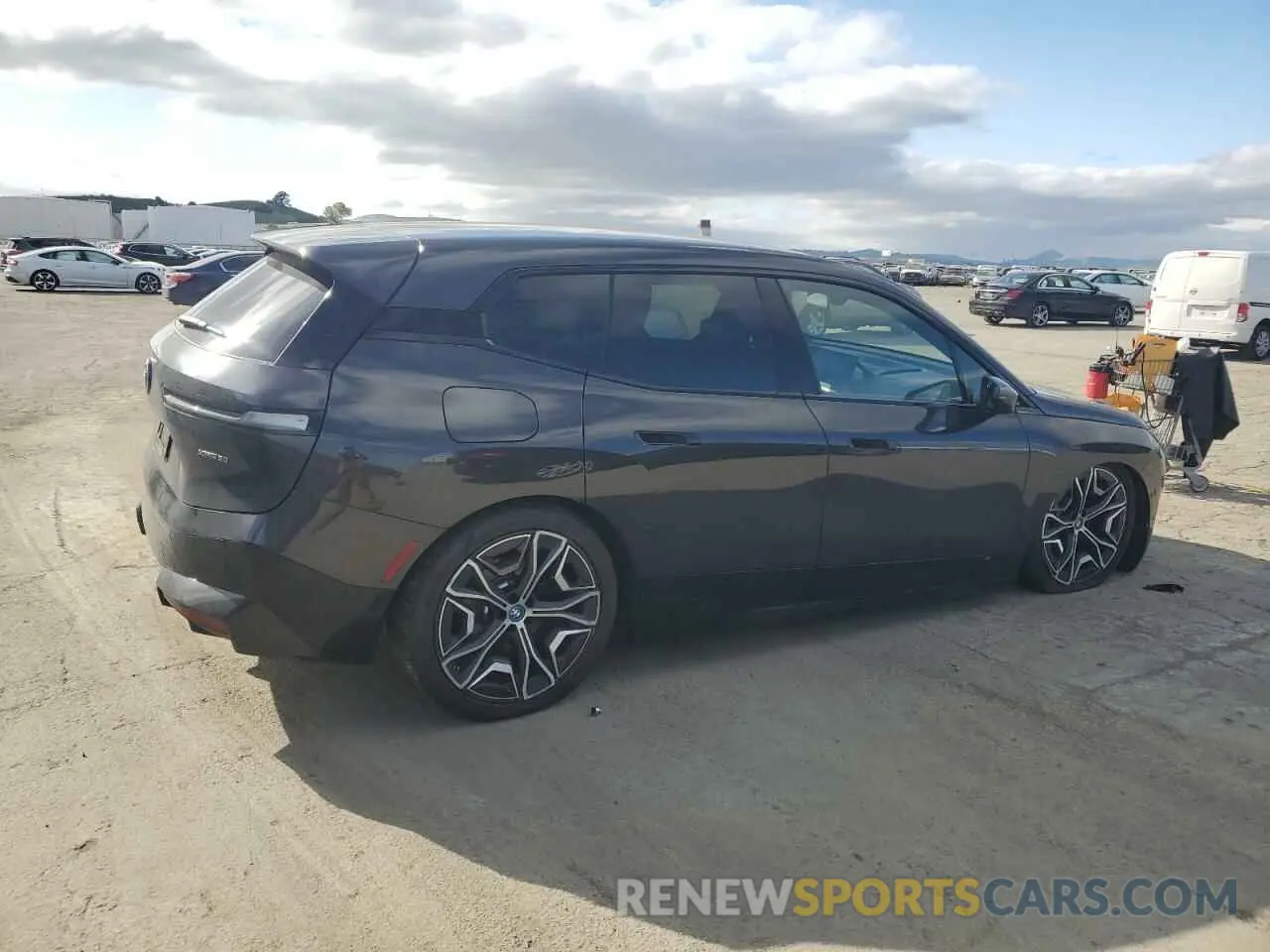 3 fotografías del automóvil dañado WB523CF00RCN44708 BMW IX XDRIVE5 2024