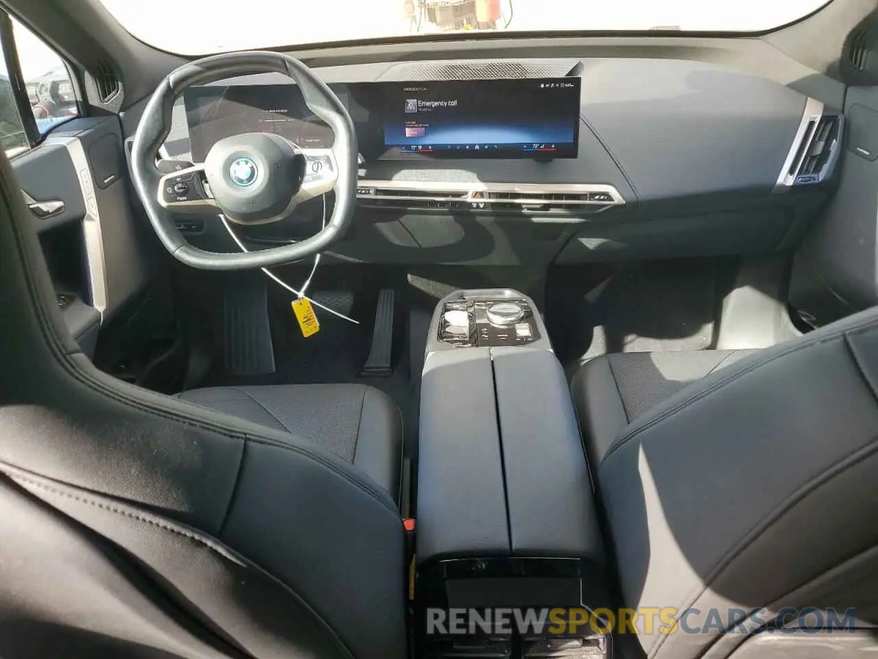8 fotografías del automóvil dañado WB523CF00RCN44708 BMW IX XDRIVE5 2024