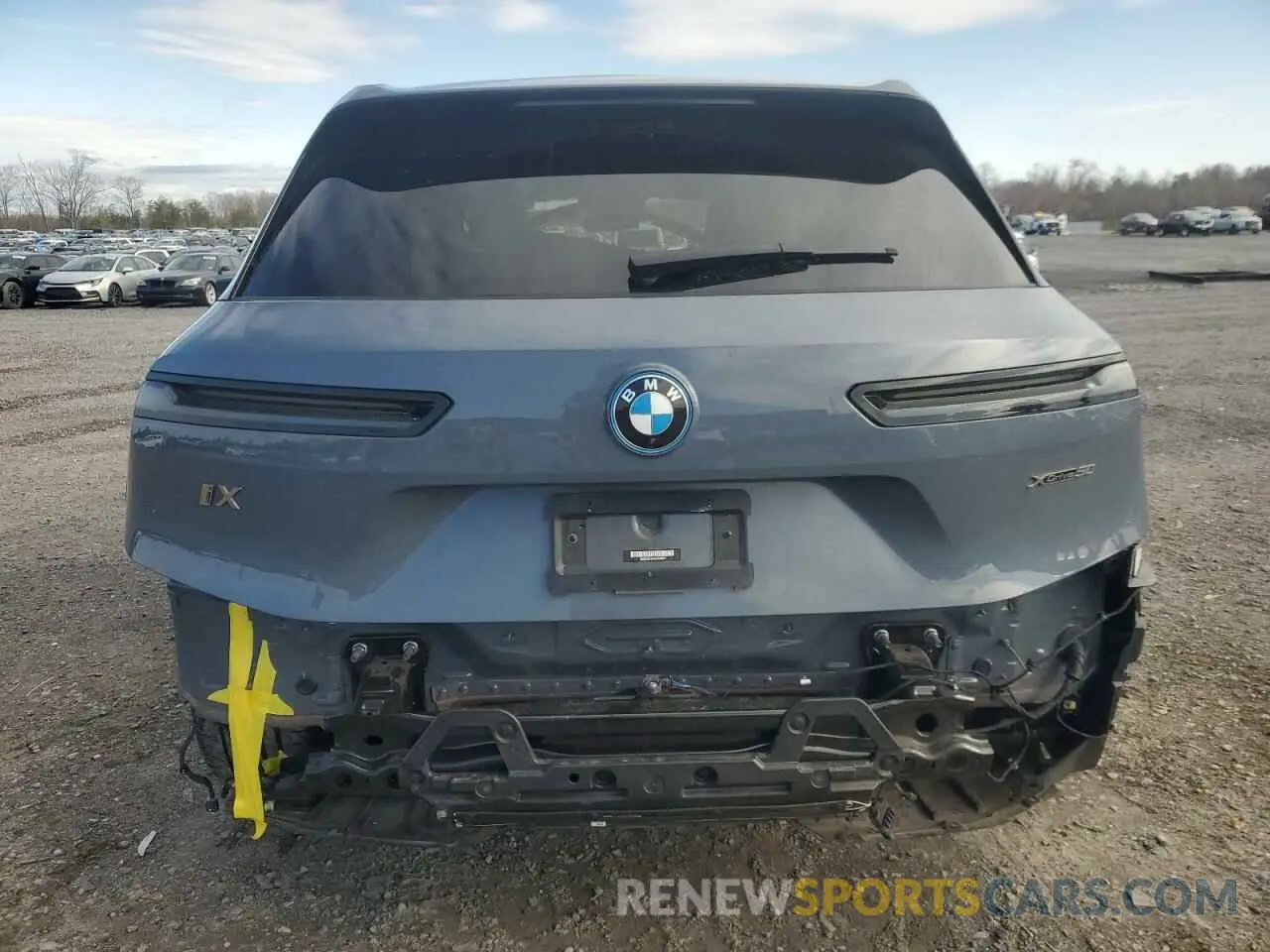 6 fotografías del automóvil dañado WB523CF04RCN04874 BMW IX XDRIVE5 2024