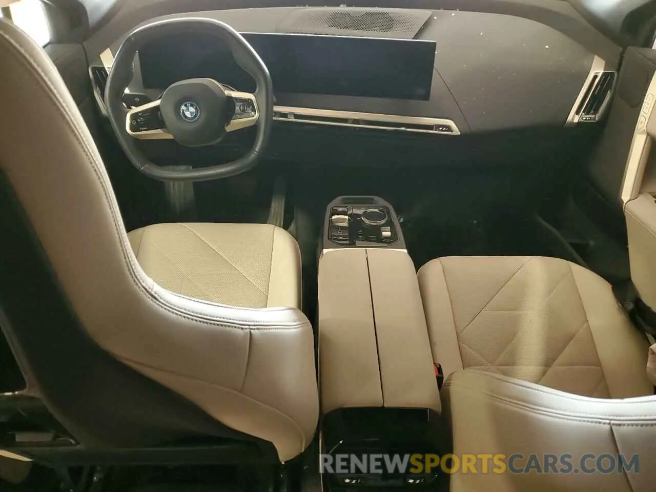 8 fotografías del automóvil dañado WB523CF07RCN55365 BMW IX XDRIVE5 2024