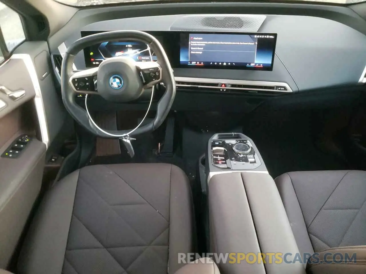 8 fotografías del automóvil dañado WB523CF08RCP20999 BMW IX XDRIVE5 2024