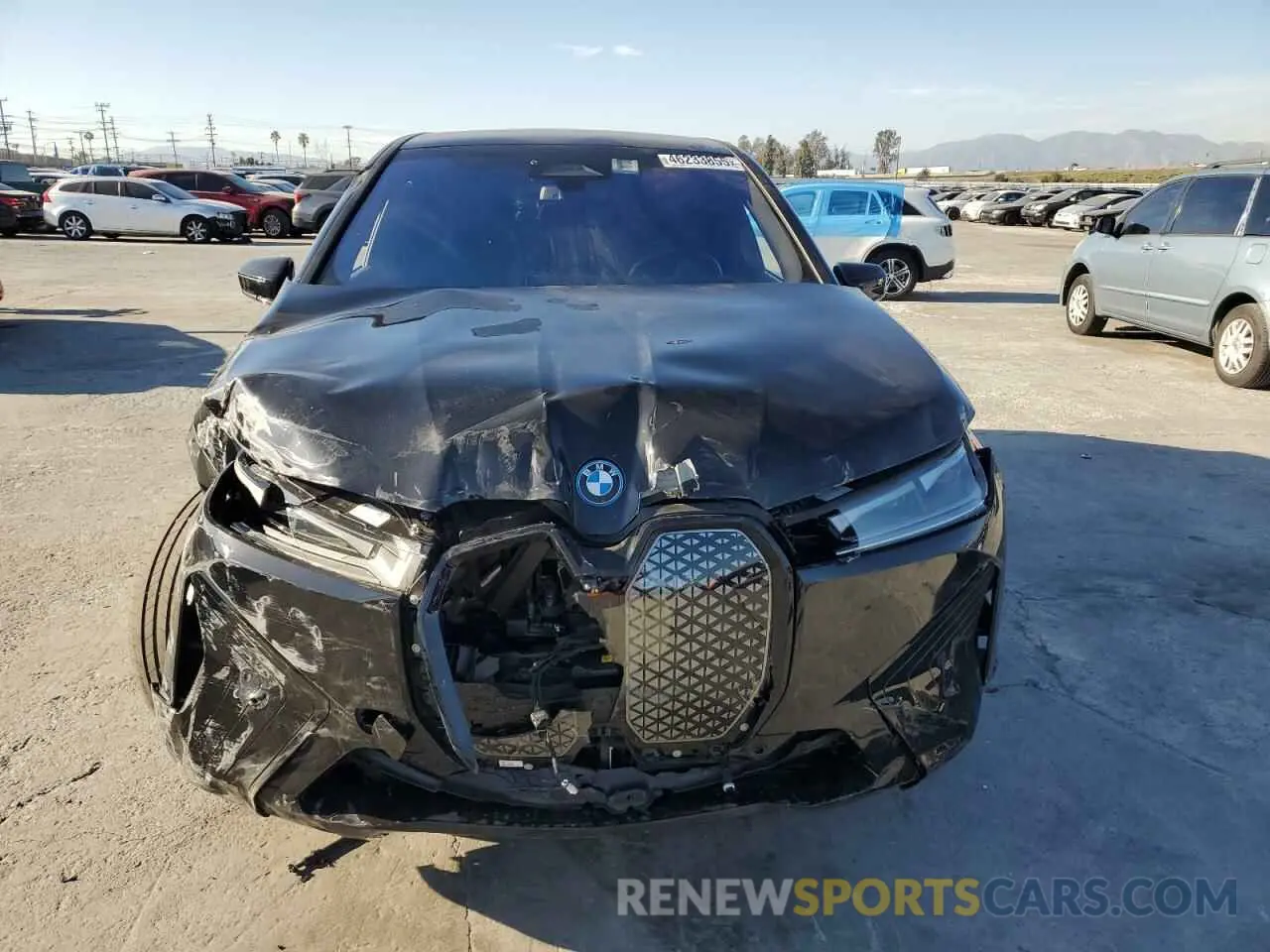 5 fotografías del automóvil dañado WB523CF08RCR85731 BMW IX XDRIVE5 2024
