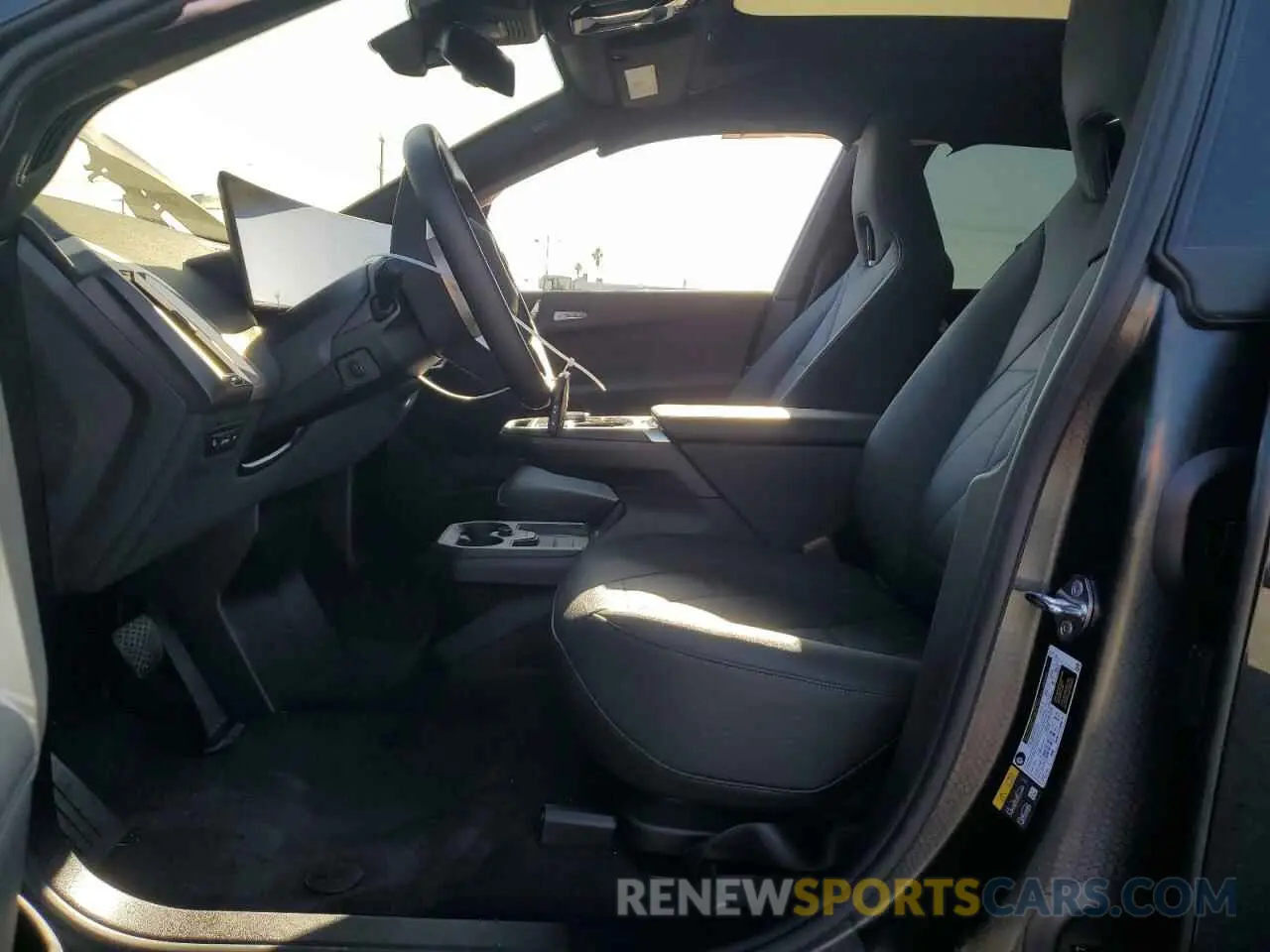 7 fotografías del automóvil dañado WB523CF08RCR85731 BMW IX XDRIVE5 2024