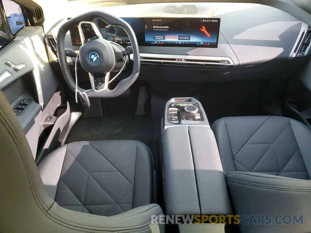 8 fotografías del automóvil dañado WB523CF08RCR85731 BMW IX XDRIVE5 2024