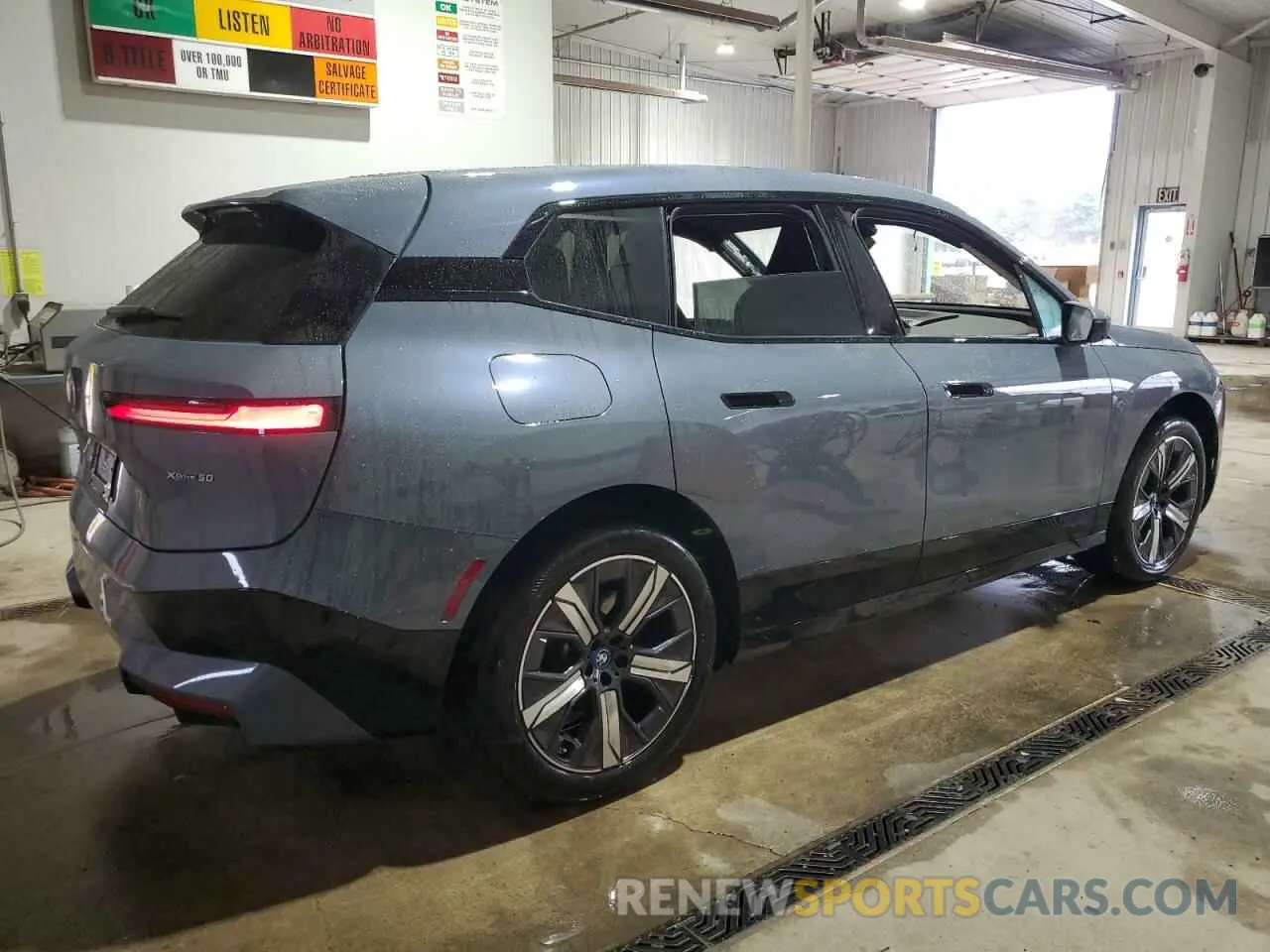 3 fotografías del automóvil dañado WB523CF0XRCP21815 BMW IX XDRIVE5 2024