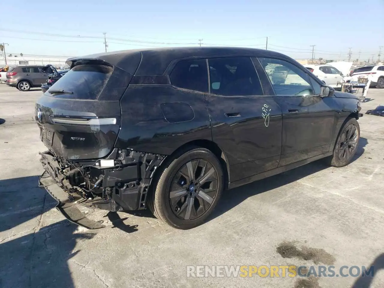 3 fotografías del automóvil dañado WB523CF0XRCR82457 BMW IX XDRIVE5 2024