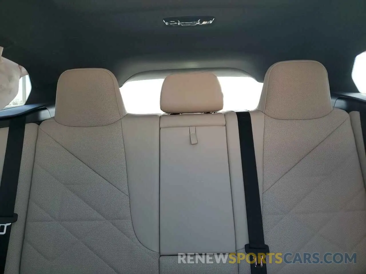 10 fotografías del automóvil dañado WB523CF04SCS53411 BMW IX XDRIVE5 2025