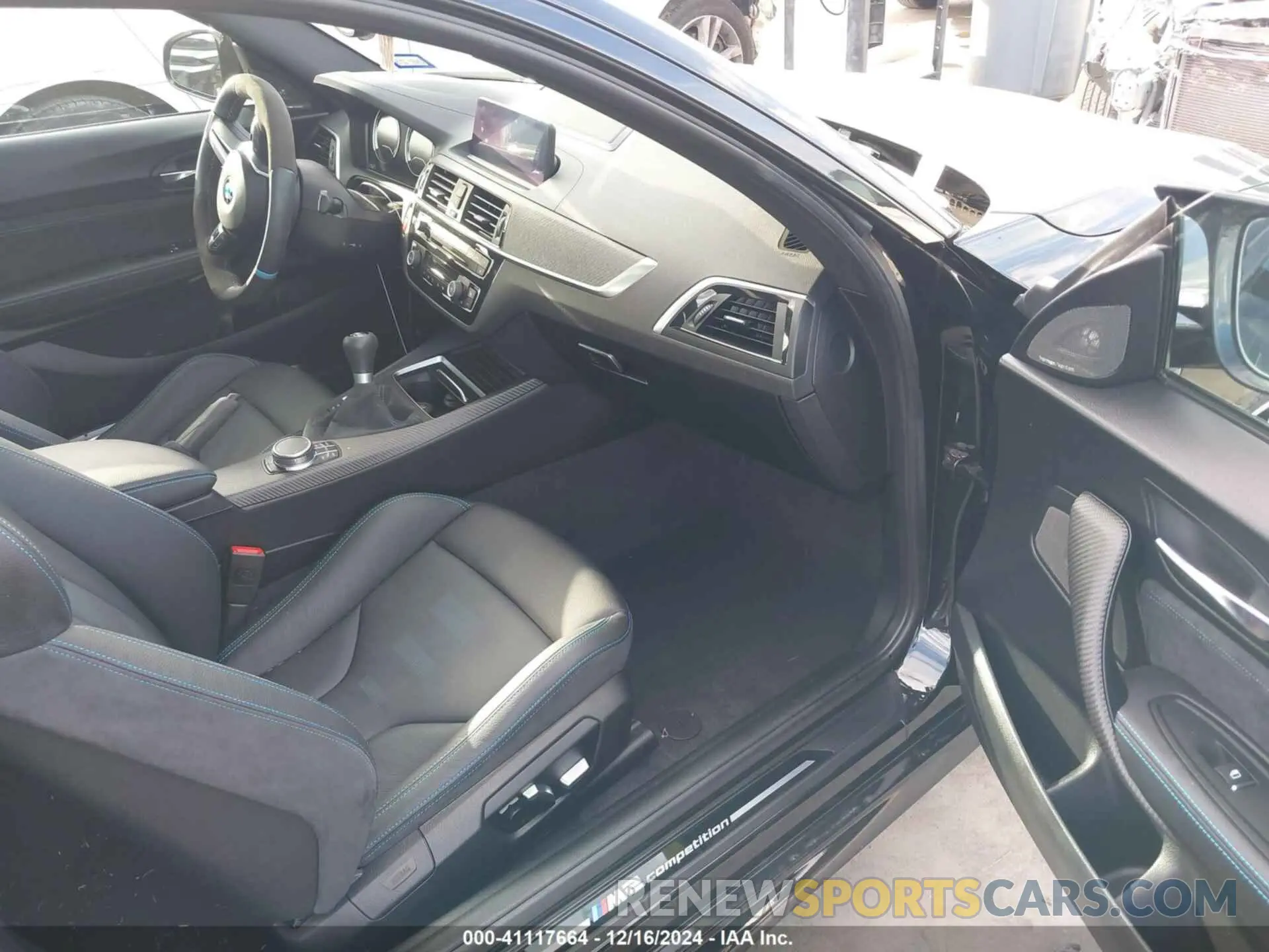 5 fotografías del automóvil dañado WBS2U7C0XL7F85582 BMW M2 2020