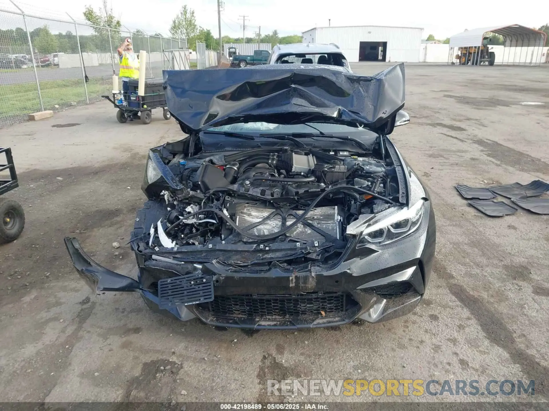 13 fotografías del automóvil dañado WBS2U7C00M7J64095 BMW M2 2021