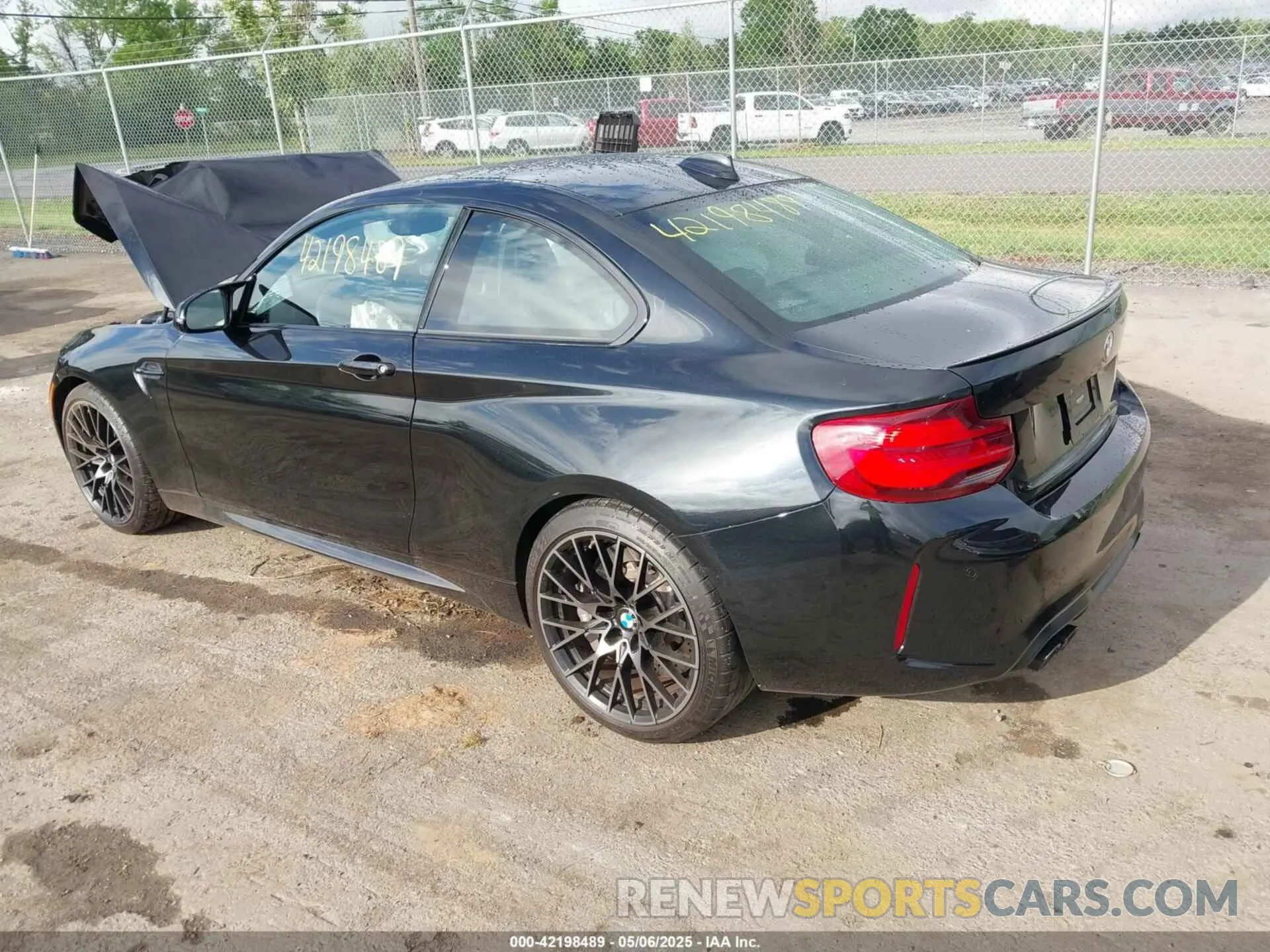 3 fotografías del automóvil dañado WBS2U7C00M7J64095 BMW M2 2021