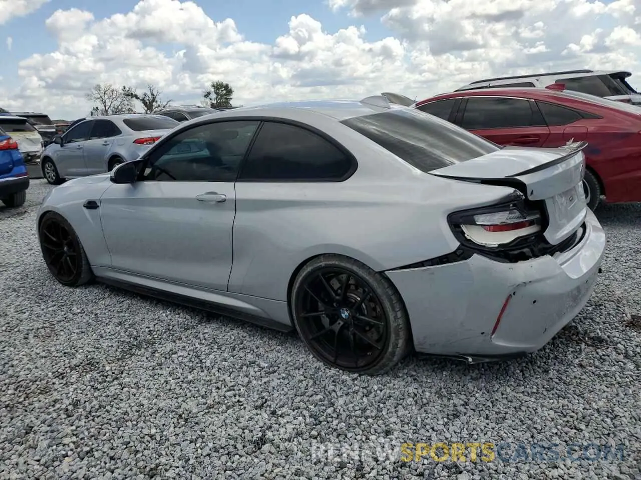 2 fotografías del automóvil dañado WBS2U7C01M7H70881 BMW M2 2021