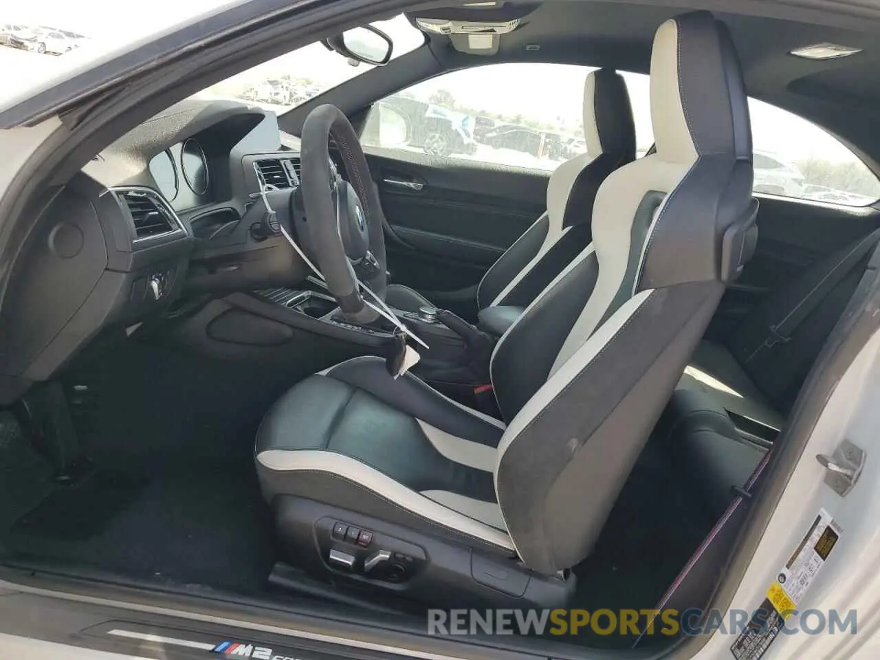 7 fotografías del automóvil dañado WBS2U7C03M7H79498 BMW M2 2021