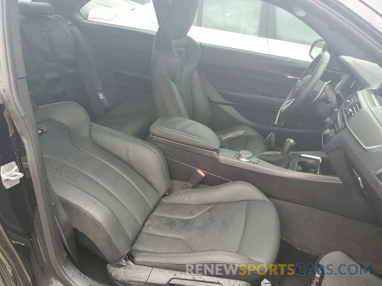 10 fotografías del automóvil dañado WBS2U7C09M7G58555 BMW M2 2021