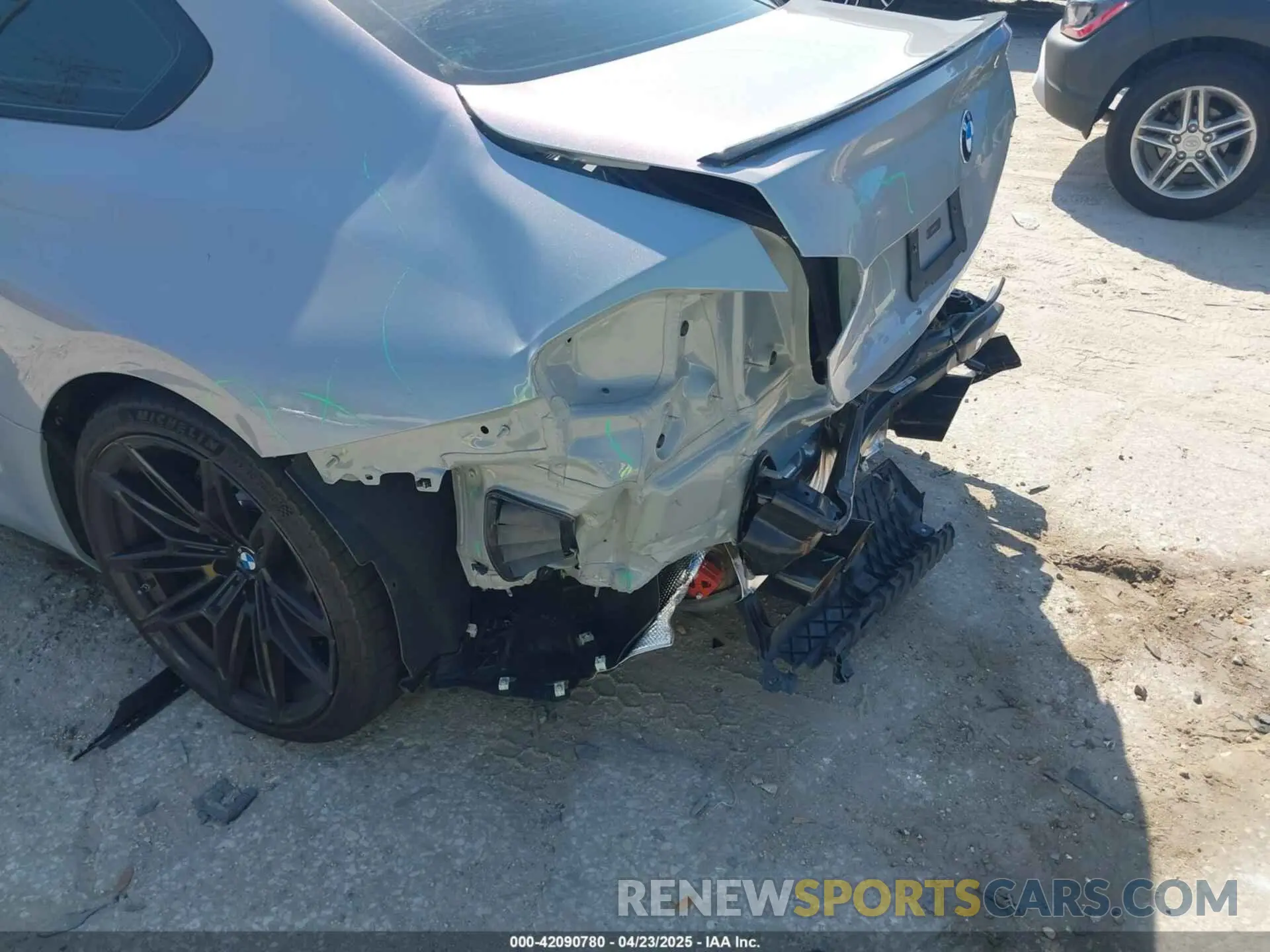 20 fotografías del automóvil dañado 3MF13DM08R8E17041 BMW M2 2024