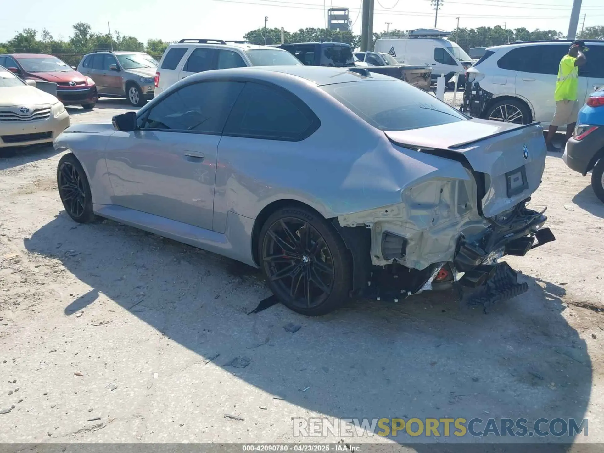 3 fotografías del automóvil dañado 3MF13DM08R8E17041 BMW M2 2024