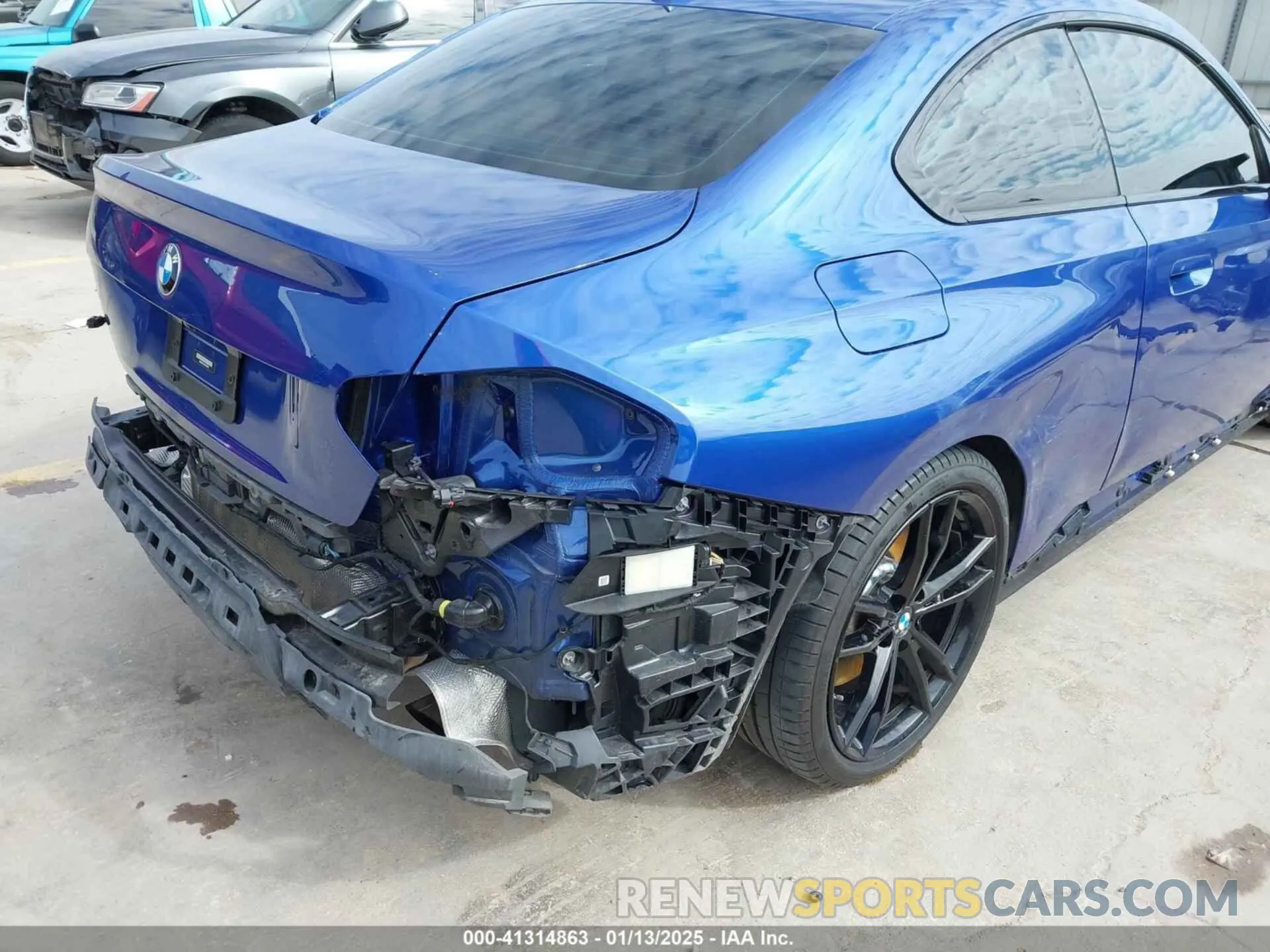19 fotografías del automóvil dañado 3MW53CM01N8C49443 BMW M240 2022