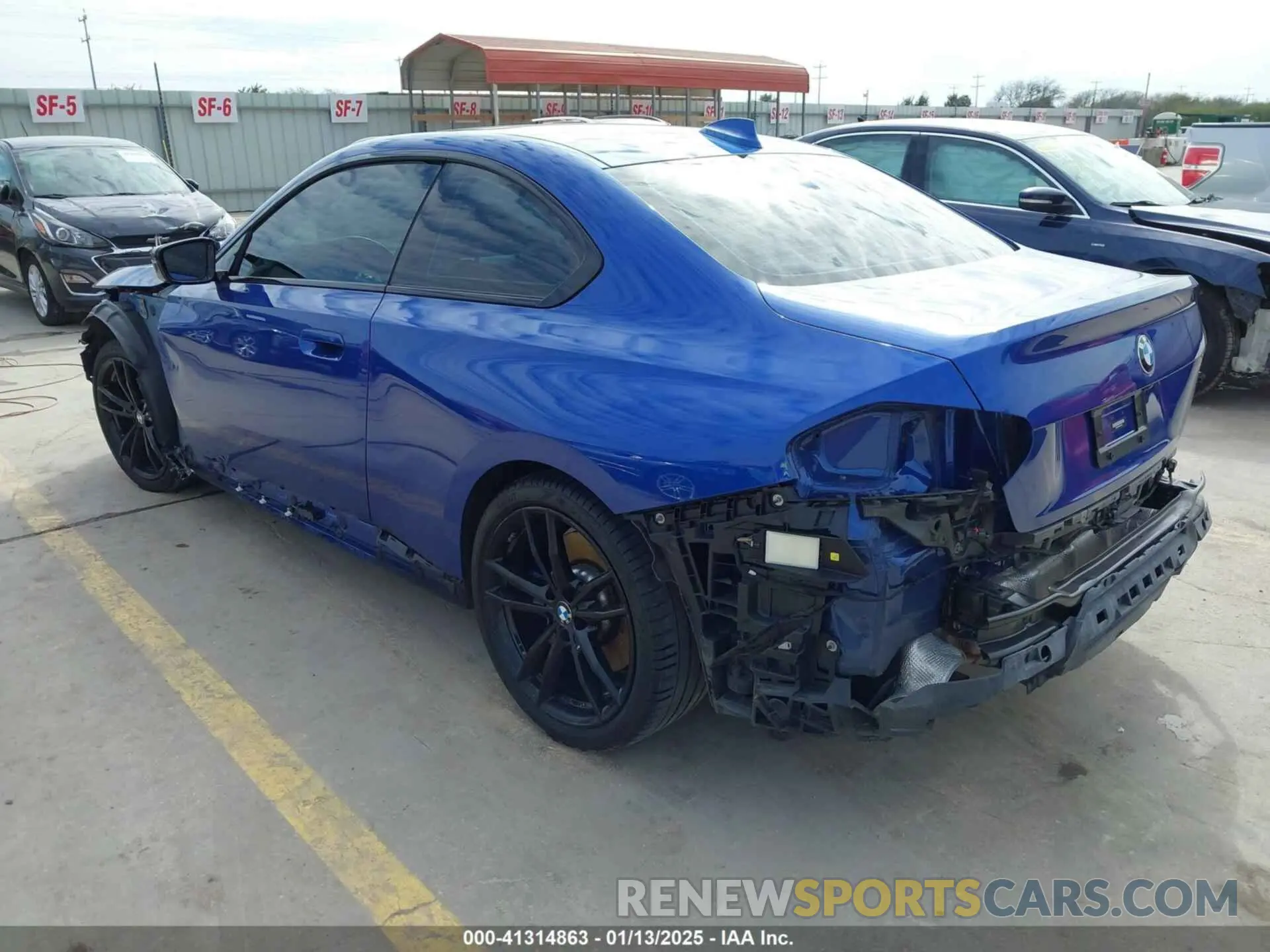 3 fotografías del automóvil dañado 3MW53CM01N8C49443 BMW M240 2022