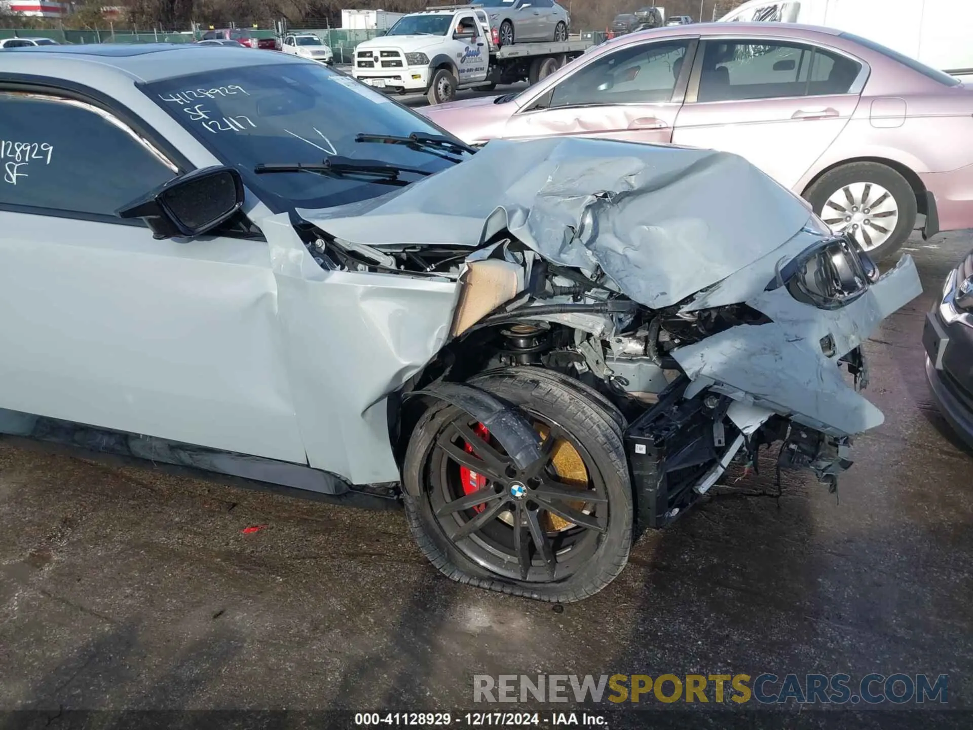 17 fotografías del automóvil dañado 3MW53CM02P8D40840 BMW M240 2023