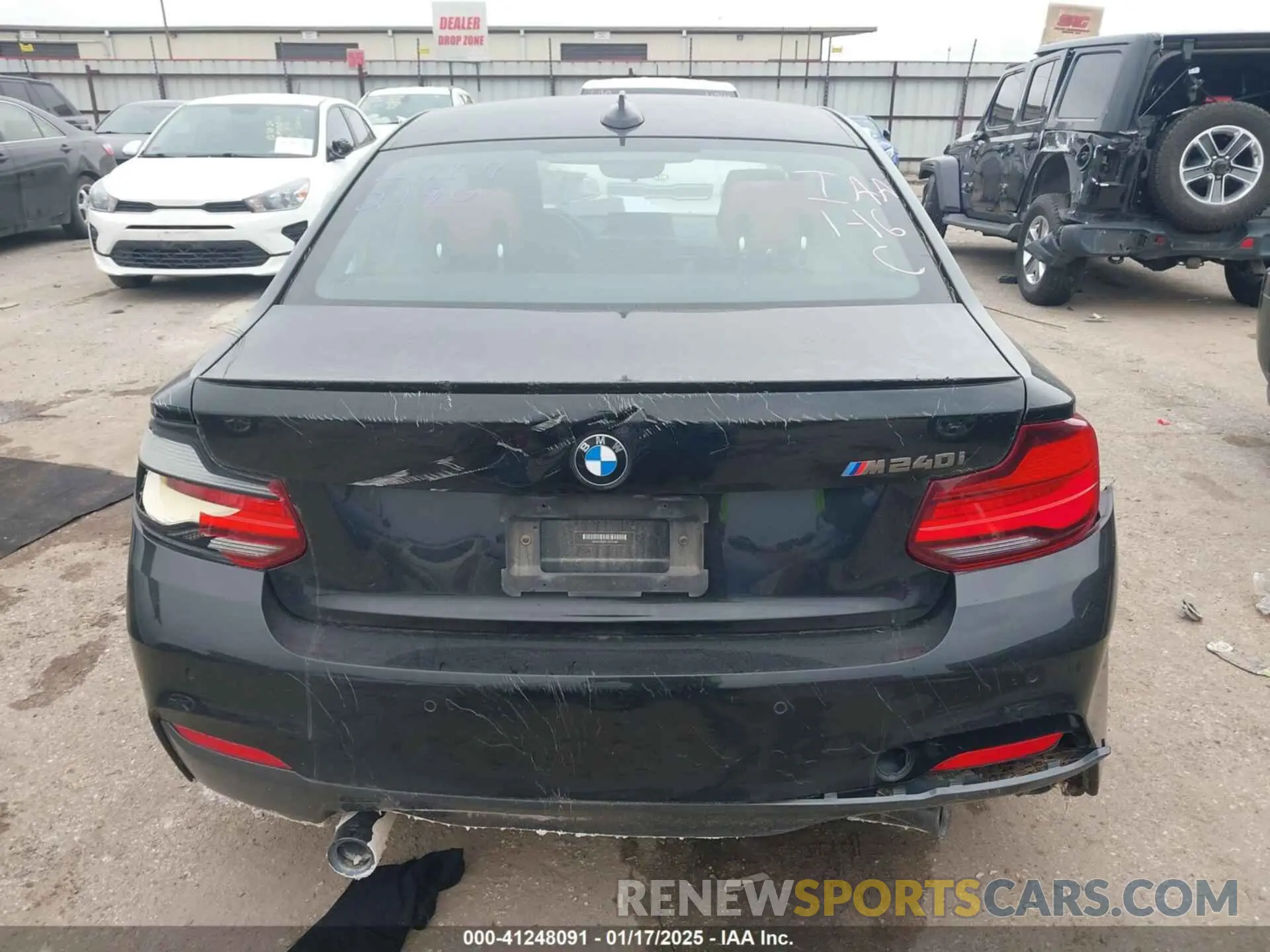 16 fotografías del automóvil dañado WBA2J5C07L7E72190 BMW M240I 2020