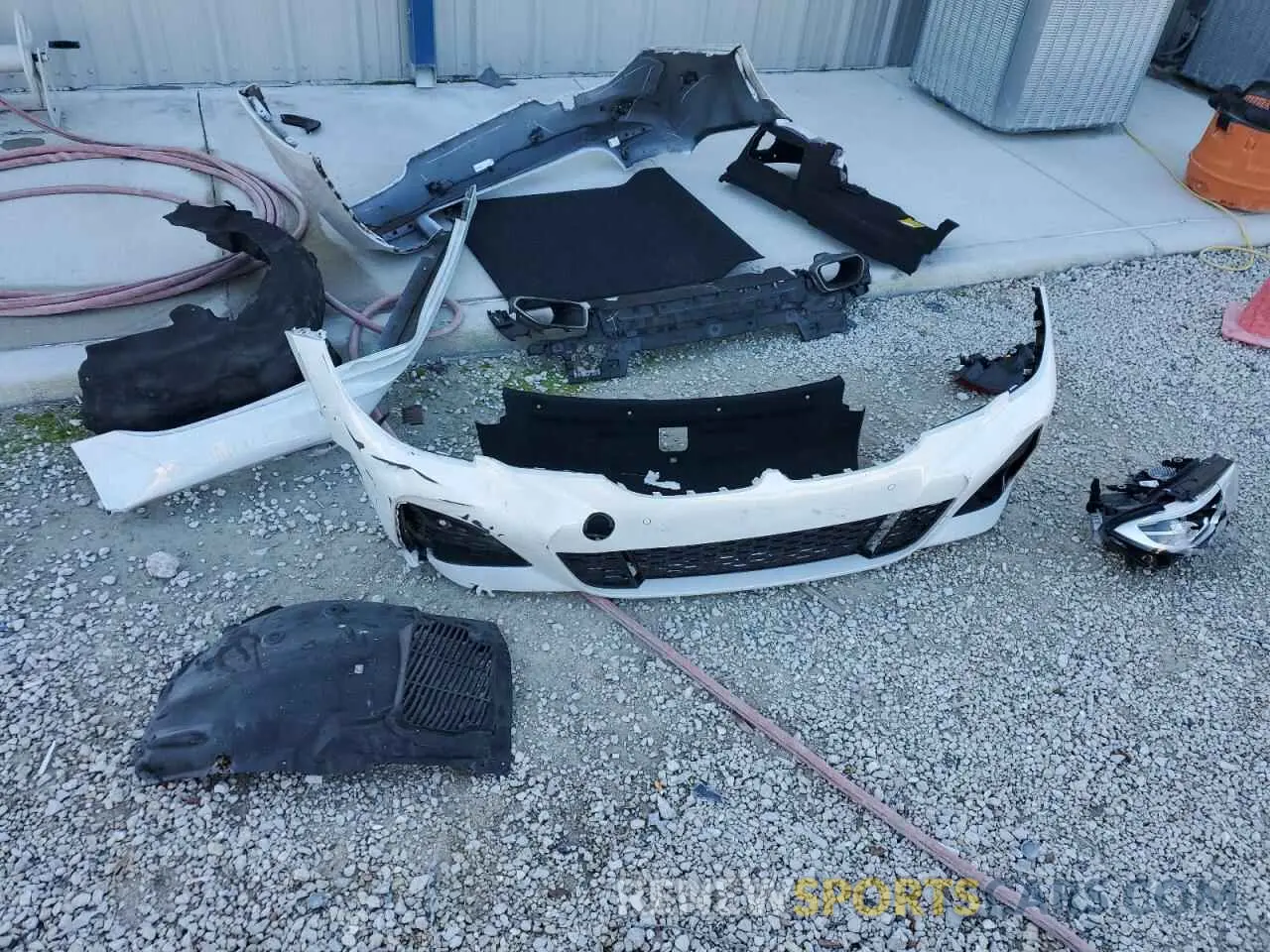 12 fotografías del automóvil dañado WBA5U7C08LFH30738 BMW M3 2020